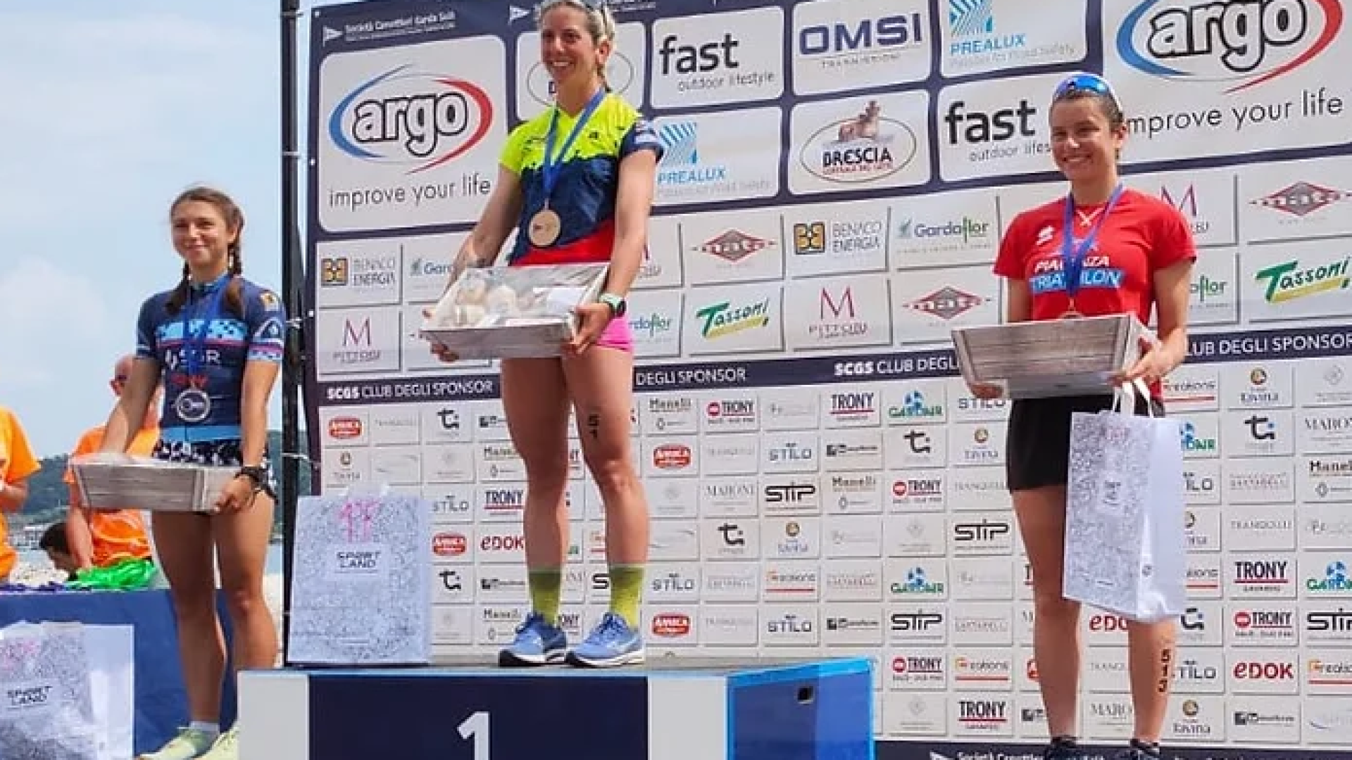 Ottimo terzo posto per la piacentina Tania Molinari al triathlon sprint di Salò
