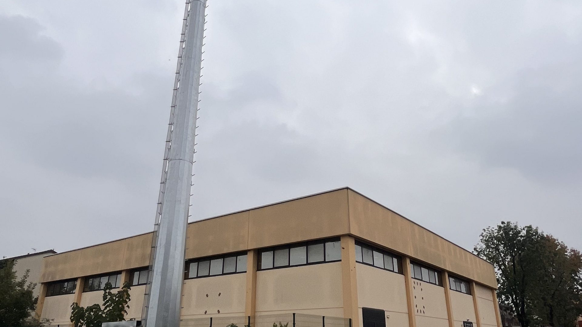 Timori a San Lazzaro: "Quelle antenne preoccupano, servono nuove verifiche"