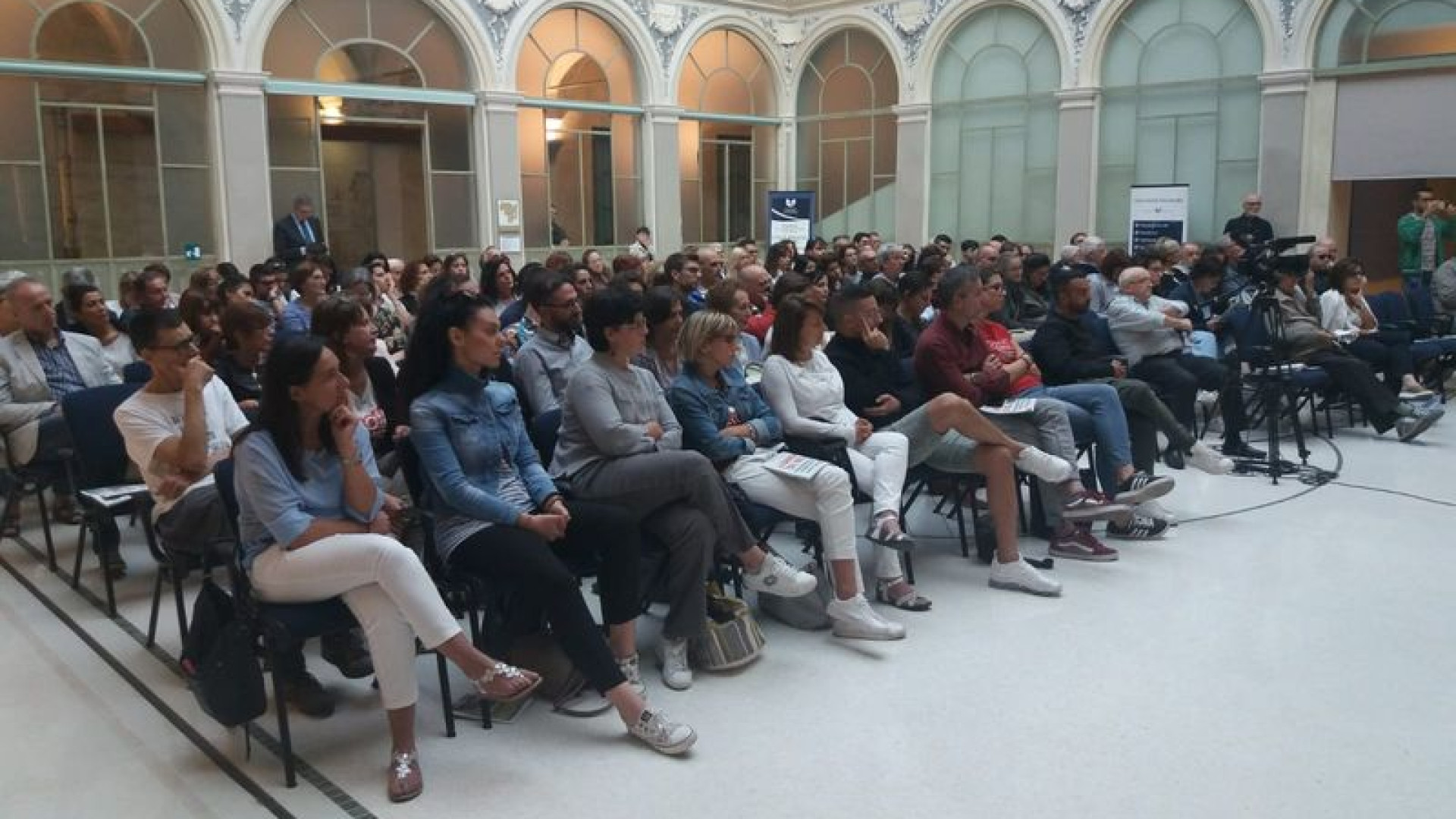 Festa della Famiglia: "Giovani lasciati soli possono imbattersi in situazioni pericolose e perdersi"