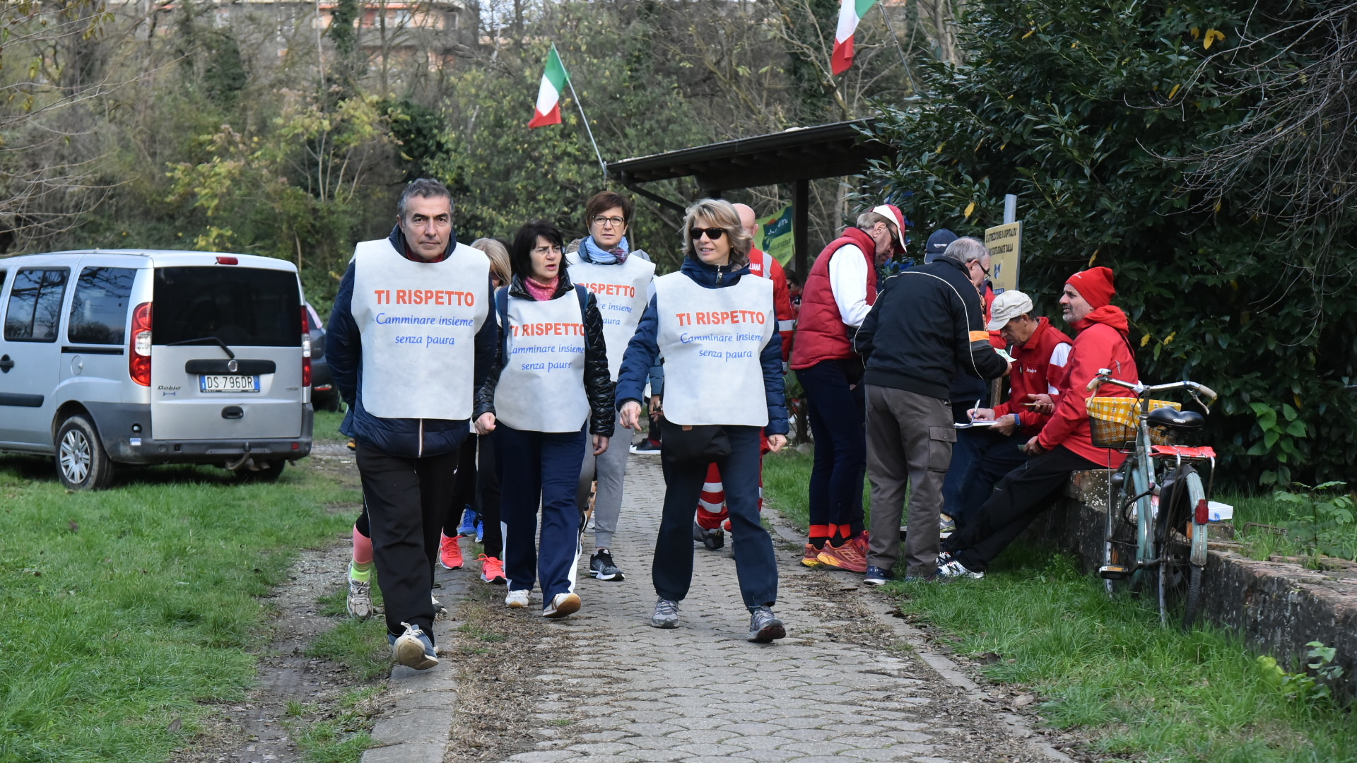 "No alla violenza sulla donne", una camminata di sensibilizzazione