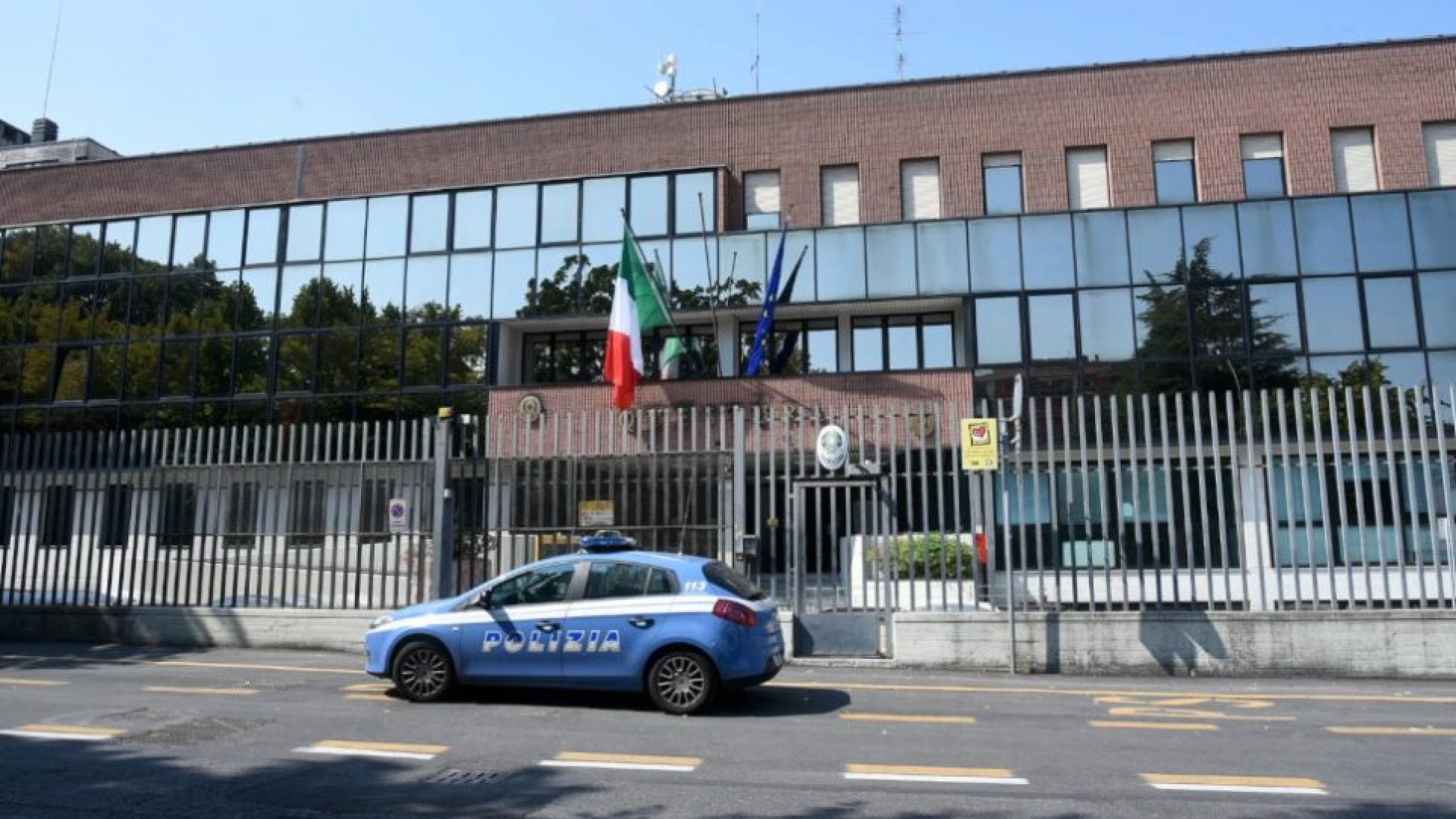 Rissa da Vannacci a Piacenza, quattro Daspo fuori da ogni stadio fino a cinque anni