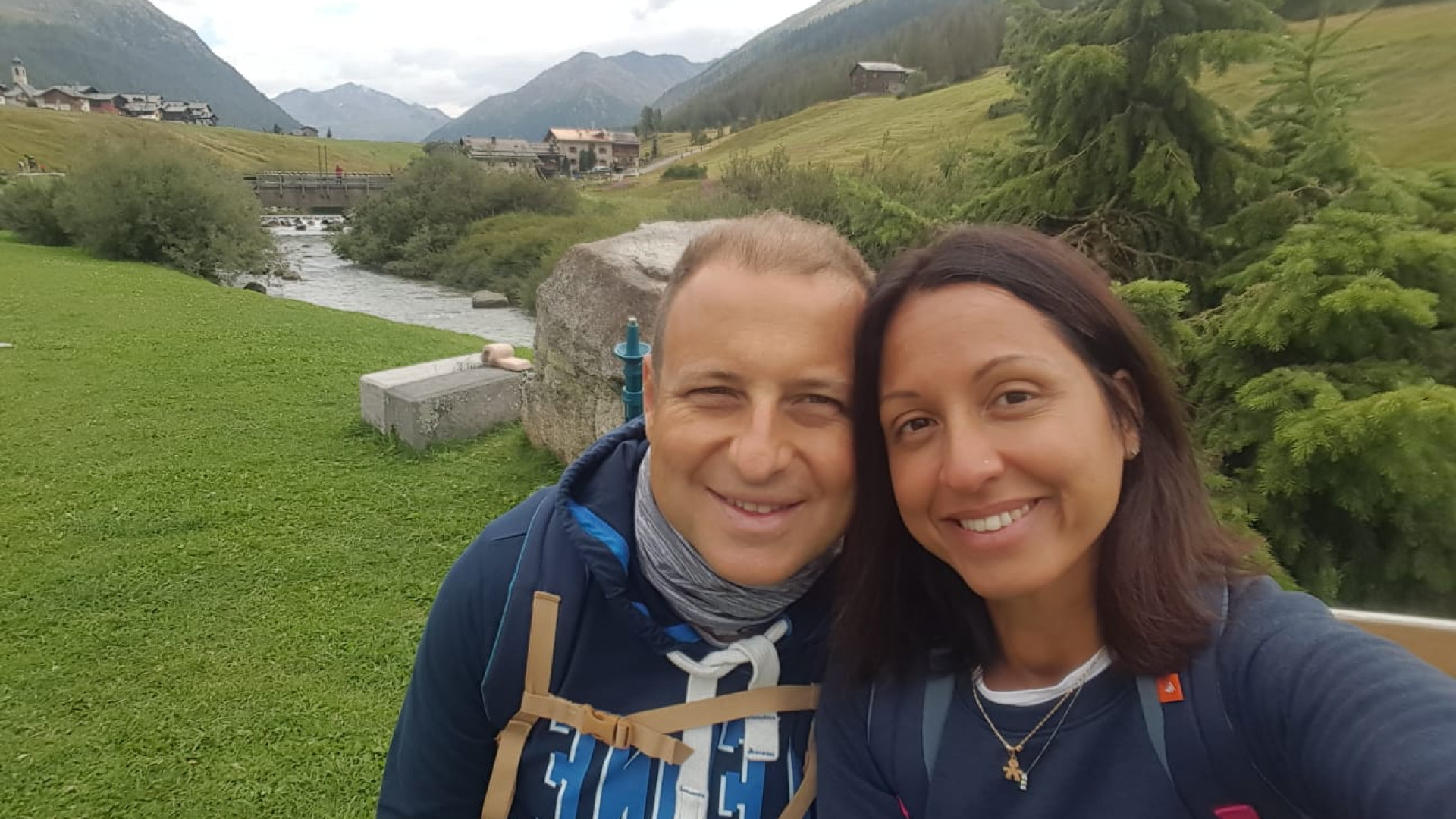 Uniti dall'amore e da un rene: la toccante storia di Anna che ha salvato il "suo" Simone