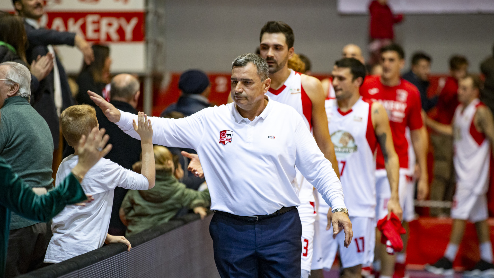 Bakery, ore contate per coach Claudio Coppeta: esonero a un passo