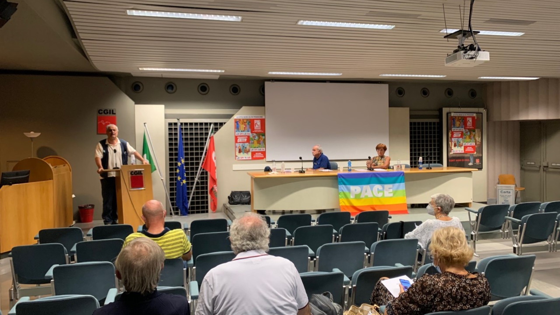 "Otto pensionati piacentini su dieci rischiano di ridursi in povertà a seguito dei rincari"
