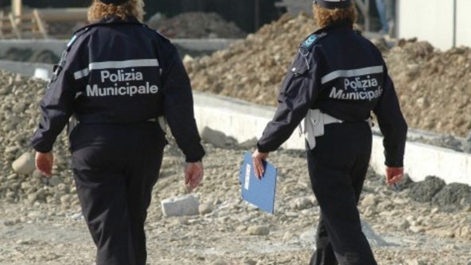 Alloggi popolari: 11 denunce, ai vigili di Piacenza menzione speciale per l'operazione