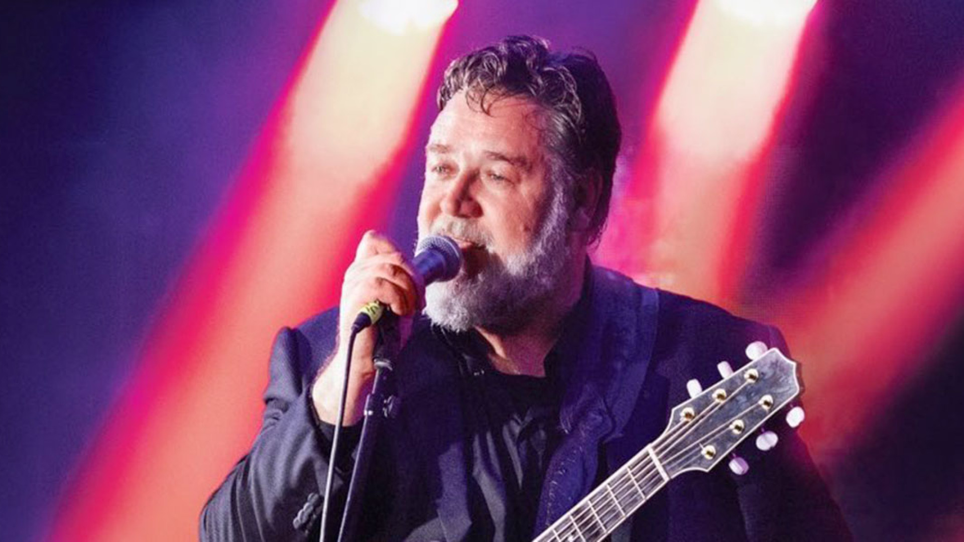 Russell Crowe sabato con la sua band a Palazzo Farnese: "Amo l'Italia e la musica italiana sin da quando ero bambino"