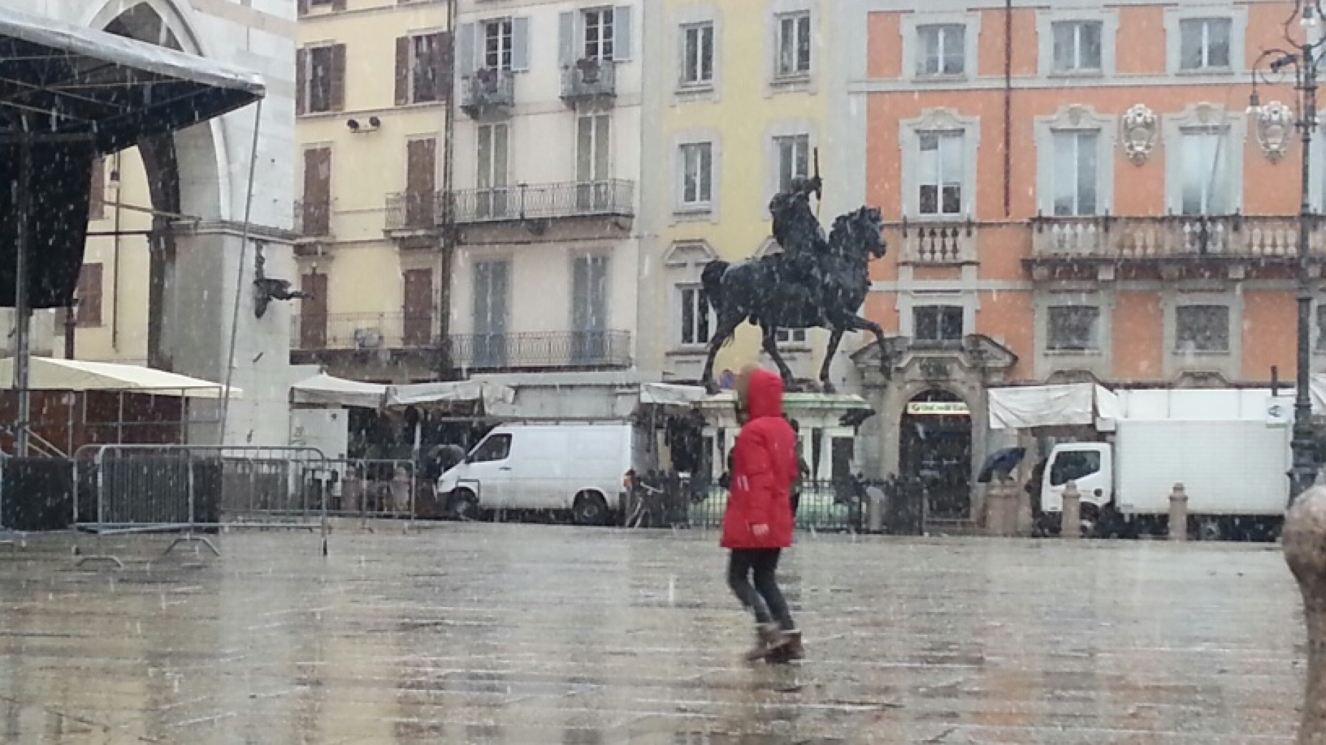 Freddo, attese “giornate di ghiaccio”: domani probabili nevicate