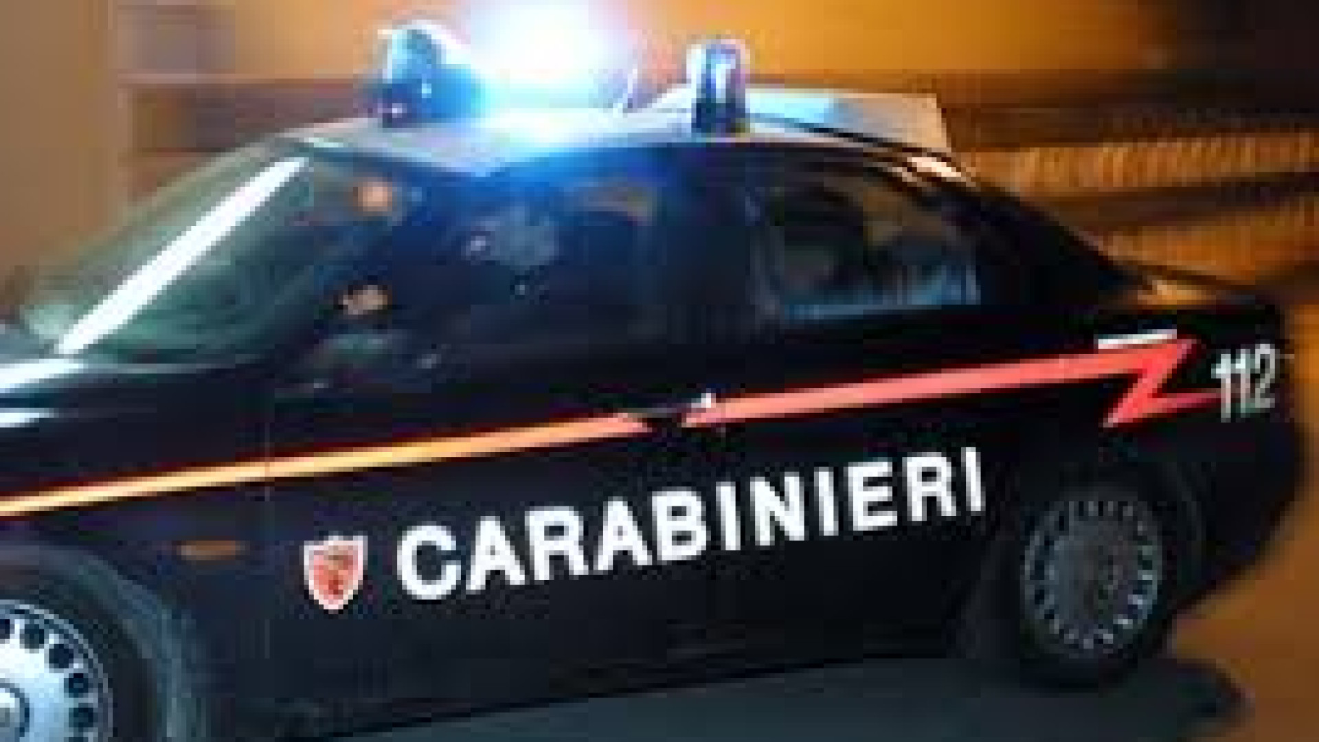 Banda dei videopoker a Cortemaggiore: vetrina sfondata e furto al bar