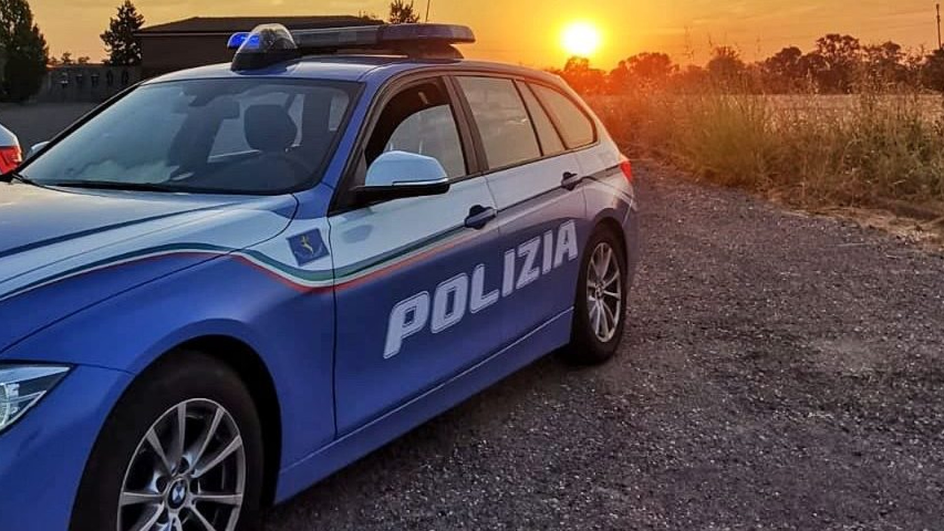 Mediatore culturale reclutava richiedenti asilo: scoperto giro di caporalato nei campi