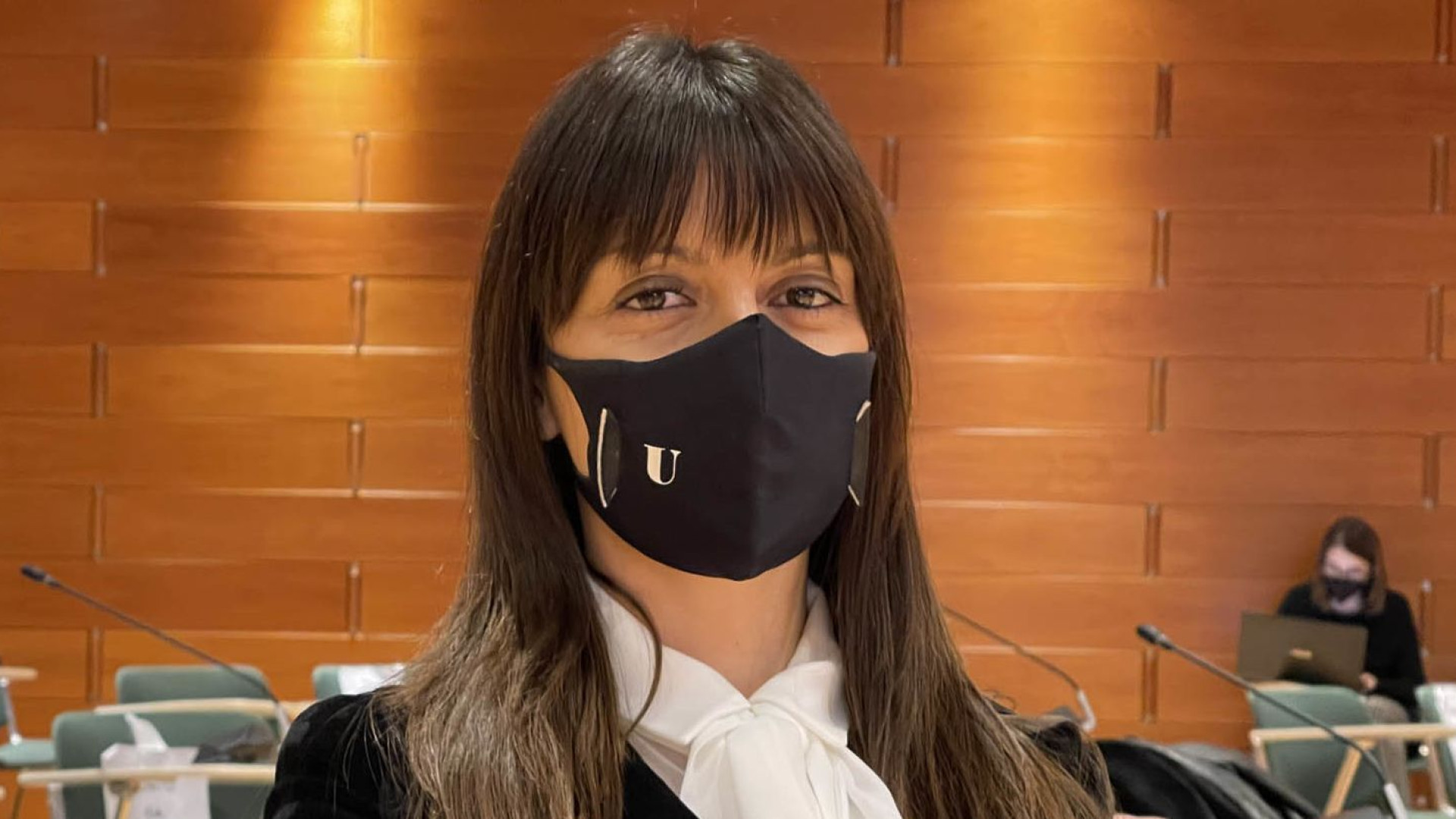 "Insegnare la lingua dei segni a scuola per una maggiore inclusione dei sordi"