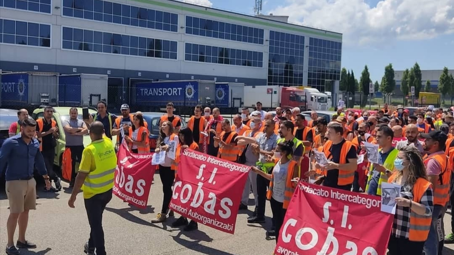 Chiusura Leroy Merlin, tra le possibilità il trasferimento dei 500 lavoratori