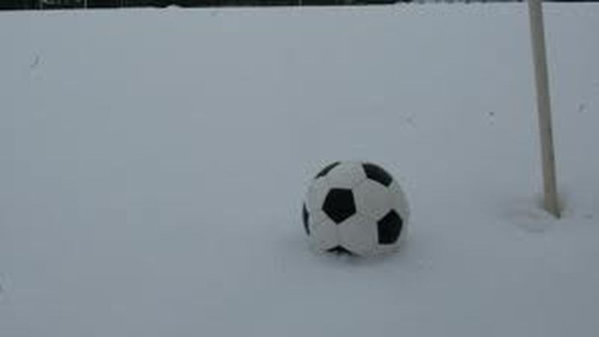Calcio dilettanti: dopo la neve, recuperi in notturna per Promozione e Prima