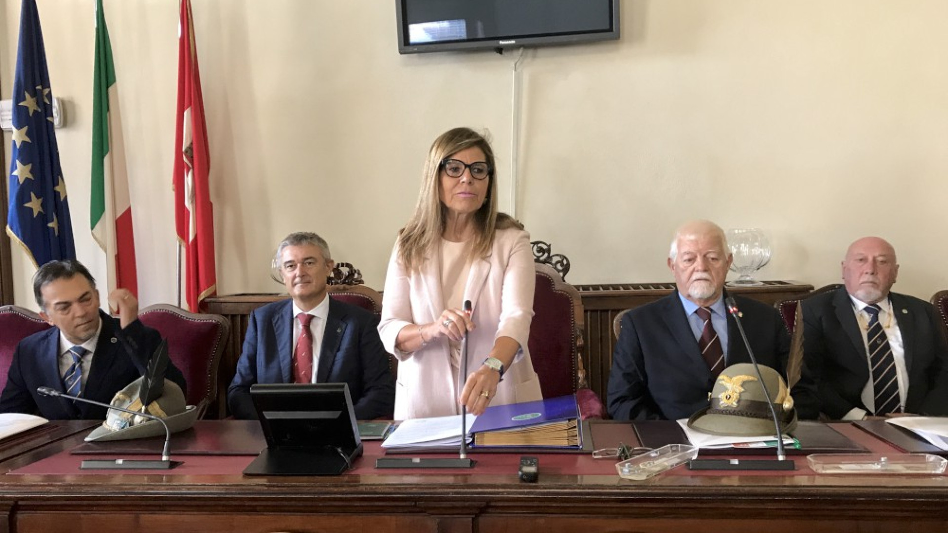 Il Consiglio delle Penne Nere a Palazzo Mercanti: "Piacenza cuore Alpino"
