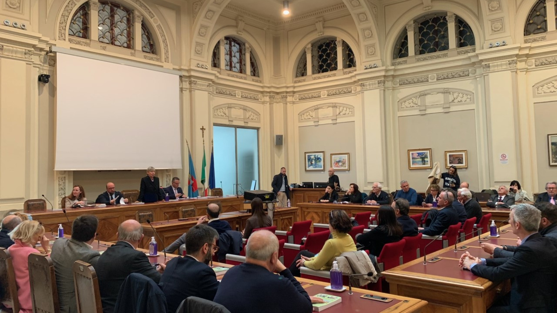 Sanità, Donini: "Entro fine anno separazione dell'emergenza dall'urgenza"