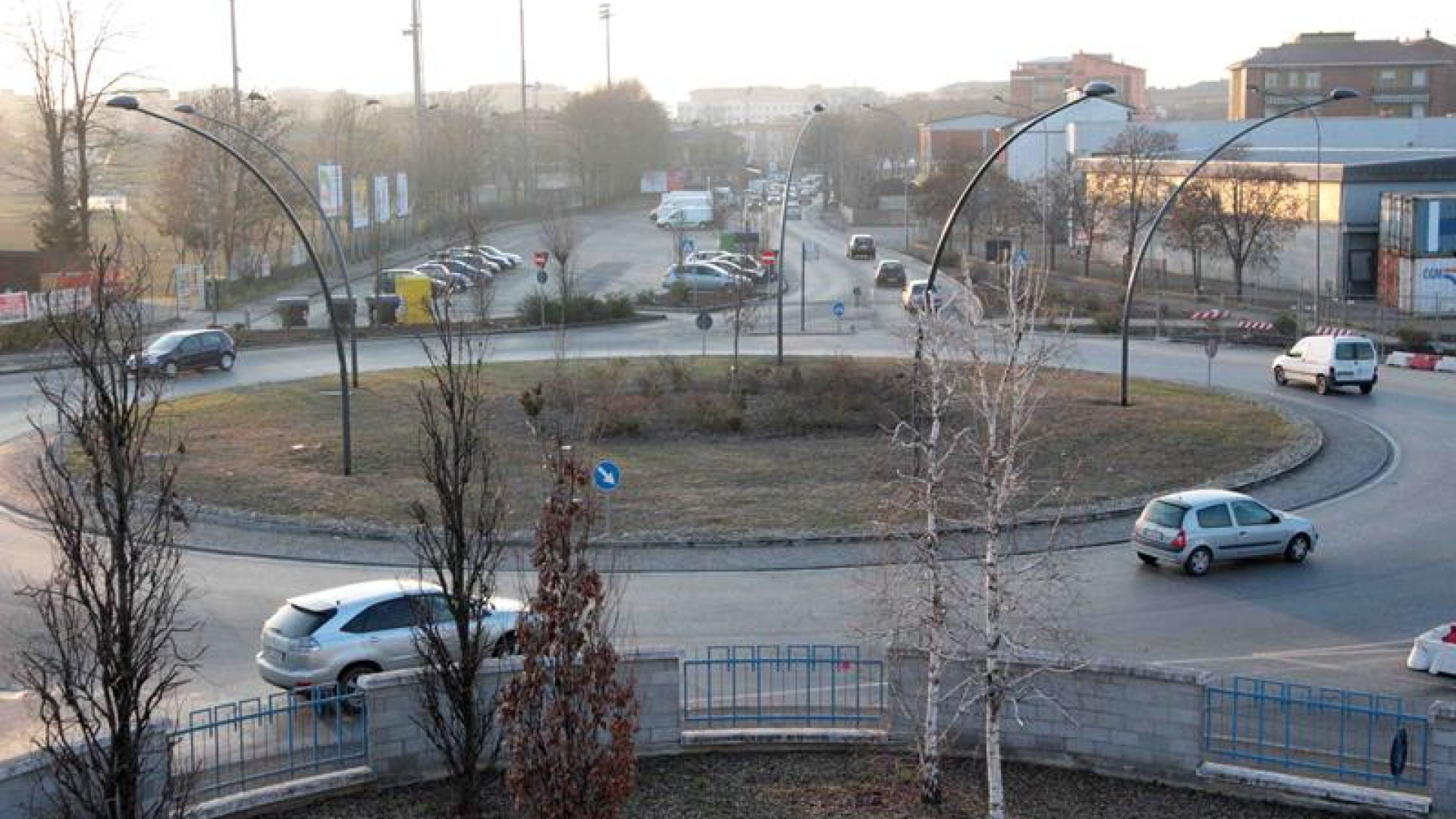 Rotonde in cerca di sponsor, la Provincia apre il bando per 16 rotatorie