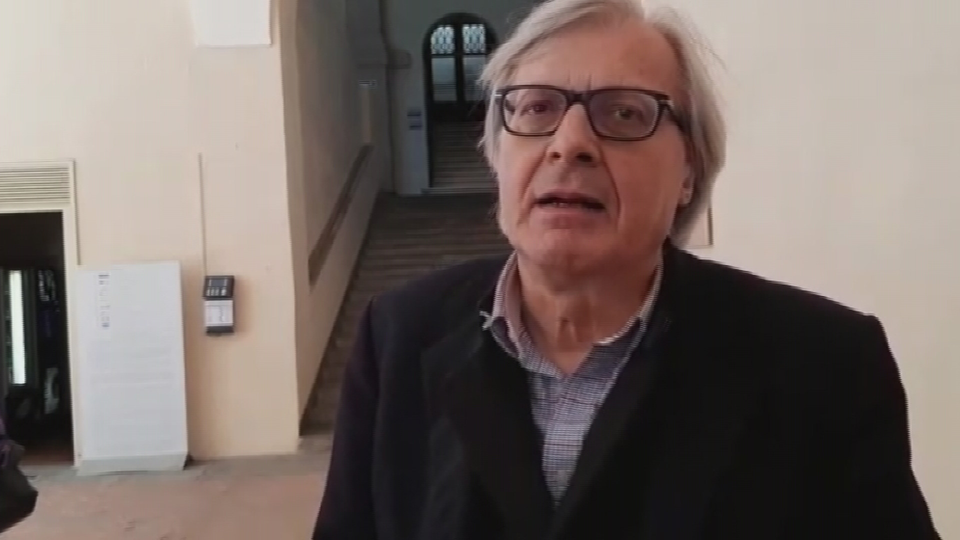 Sgarbi sul ritrovamento del Klimt: “Un ladro pentito per un’opera che rilancerà Piacenza”