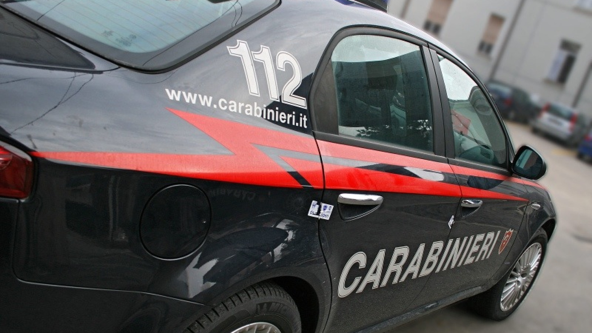 Proiettili e coltelli nell'abitazione, denunciato 57enne a Pontenure