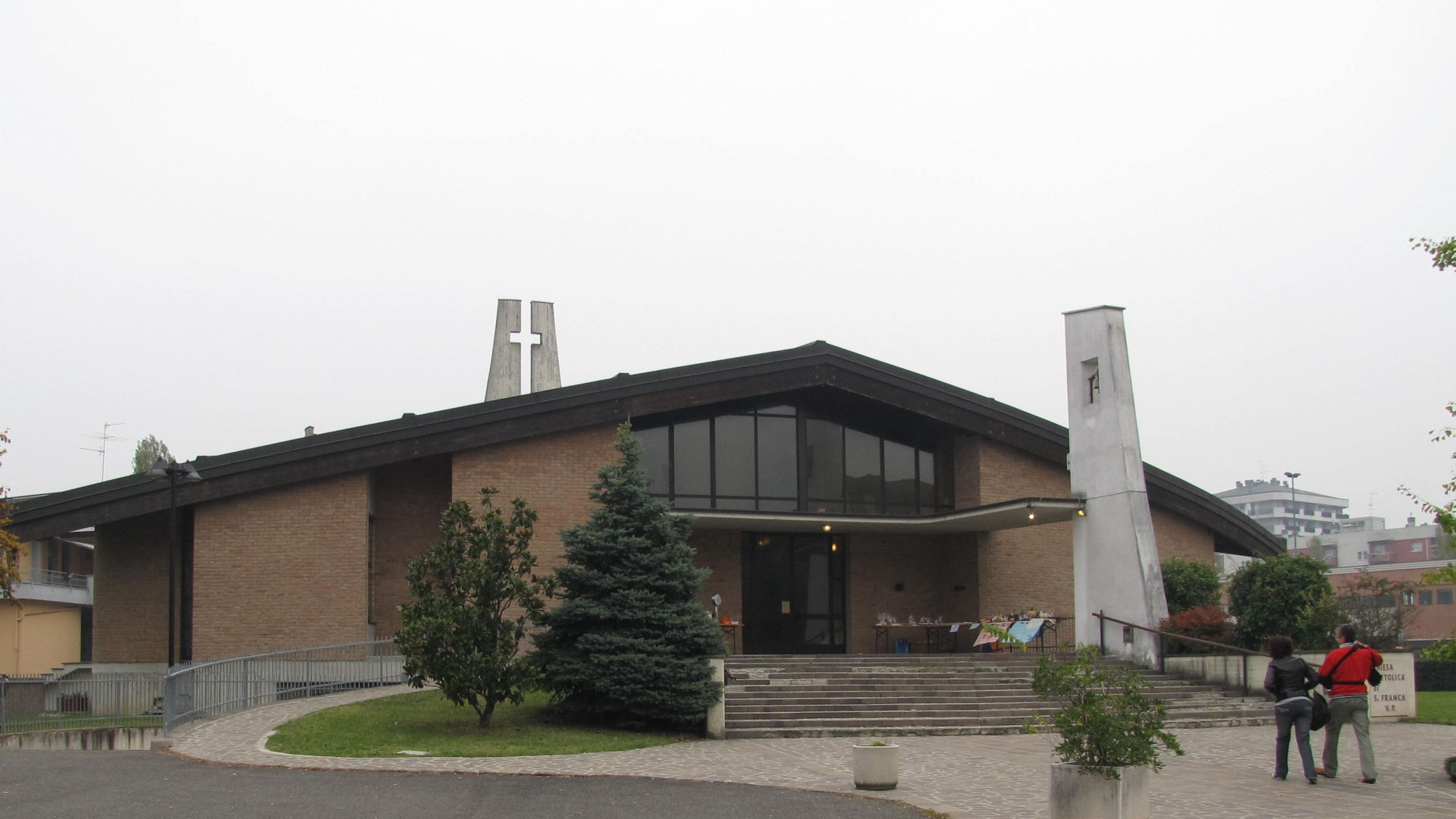 Furto in chiesa alla Farnesiana, rubati duemila euro di offerte