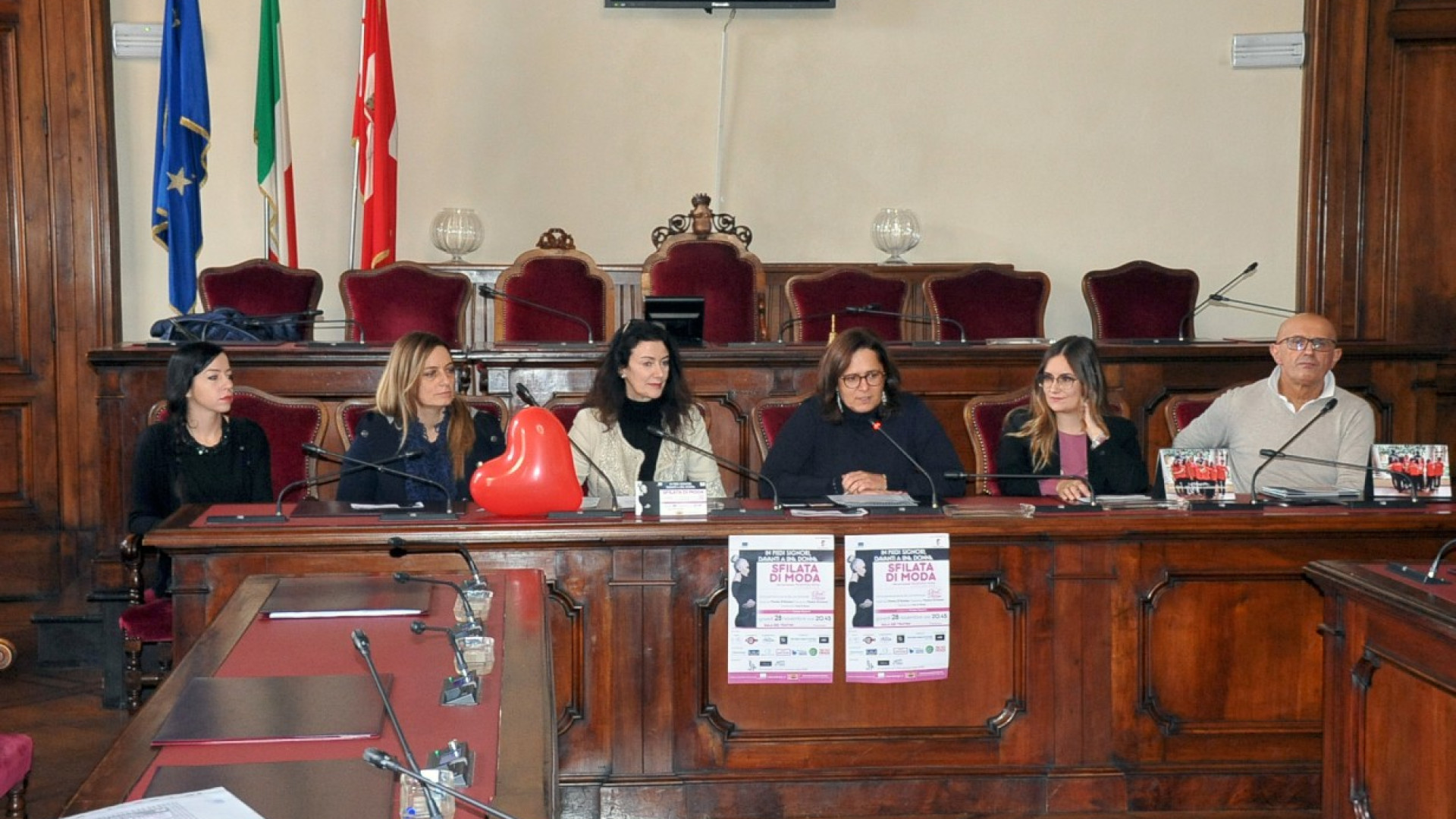 Violenza alle donne, sfilata di moda ai Teatini dedicata a Elisa Pomarelli