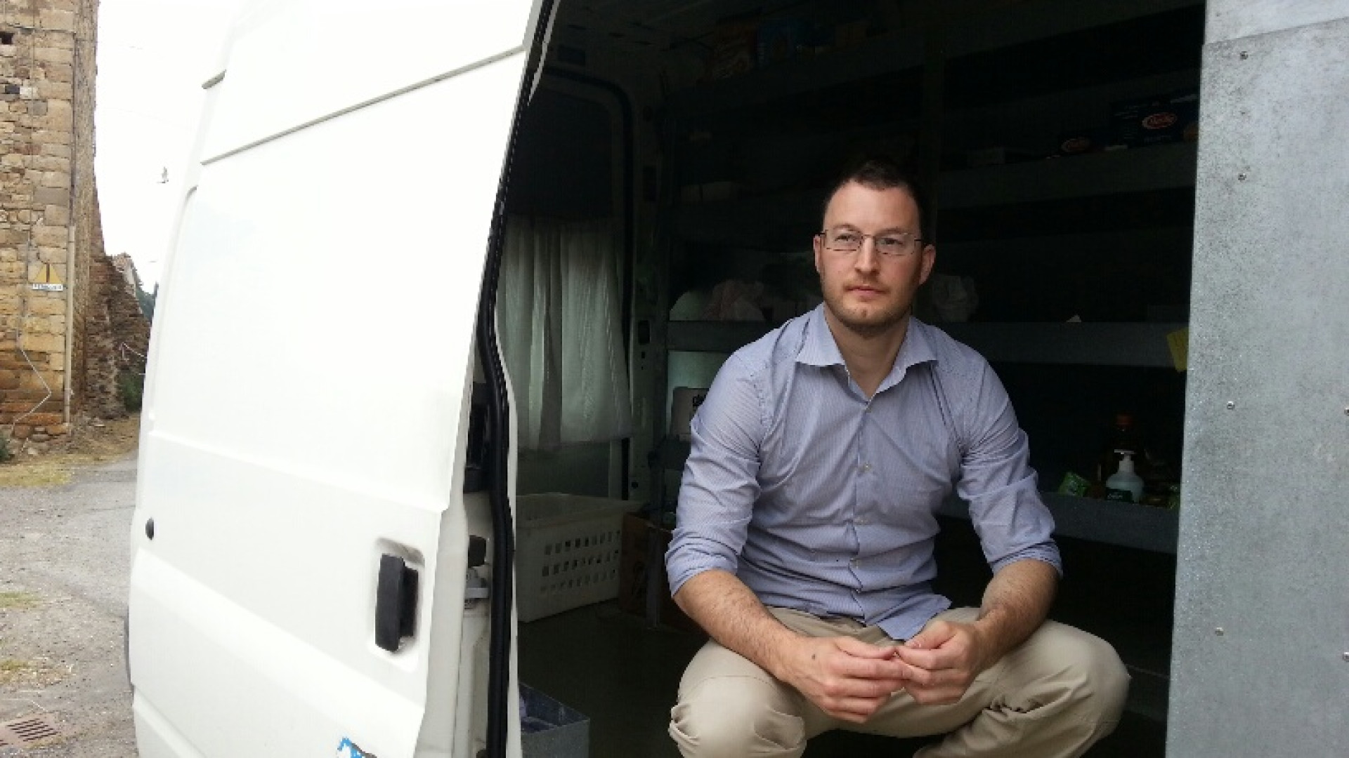 Fabio, fornaio "volante". Ogni giorno 200 km per portare il pane alle sue "nonnine"