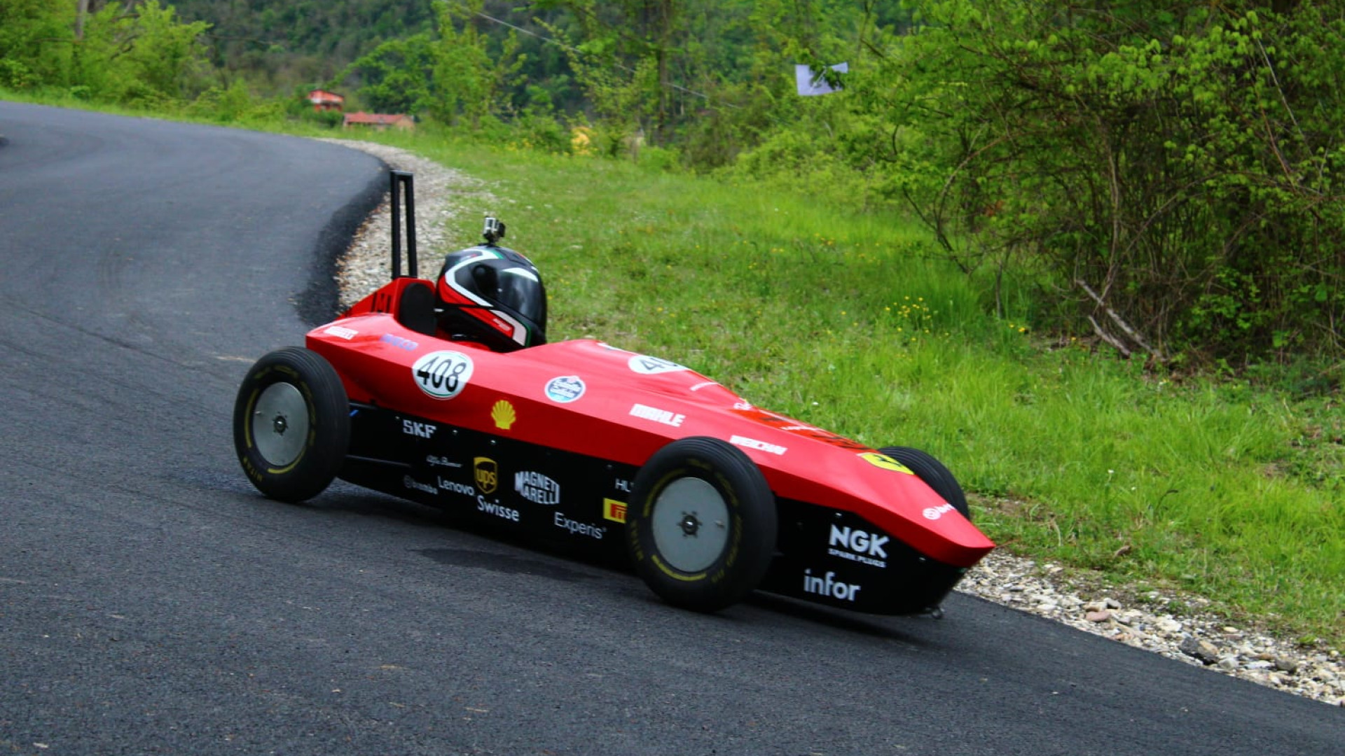 Speed down tra le curve di Gropparello: da tutta Italia arrivati 77 equipaggi