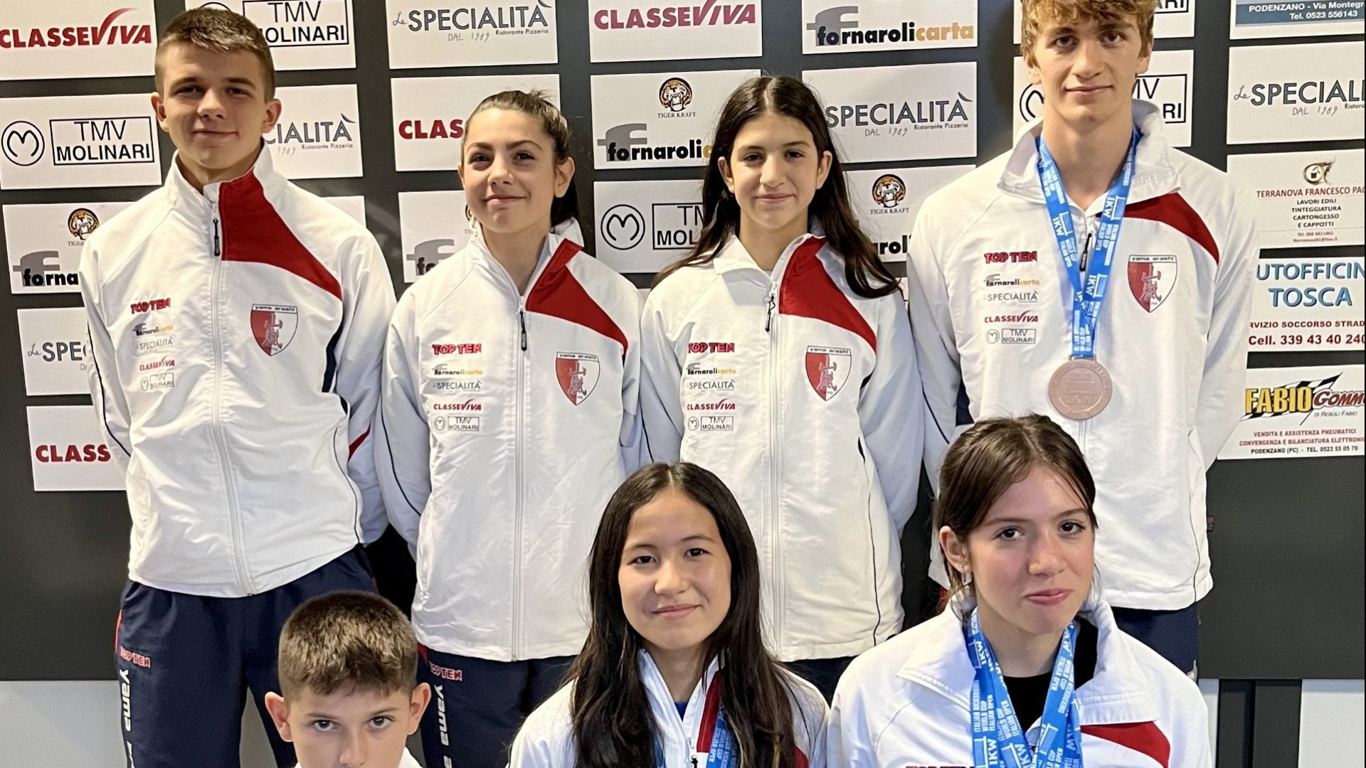 Kickboxing, otto medaglie per la Yama Arashi alla Coppa del mondo di Jesolo