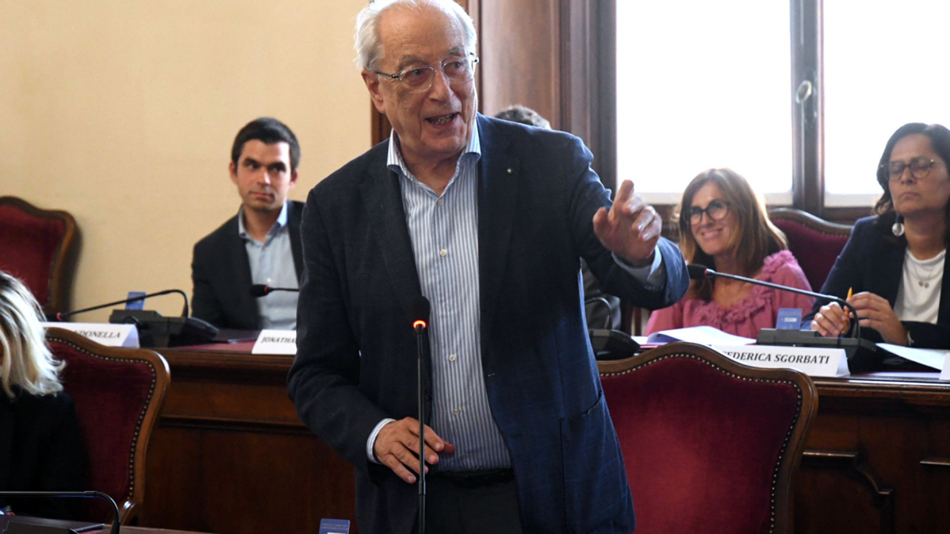 Sforza Fogliani si dimette dal consiglio comunale e dal cda della Ricci Oddi