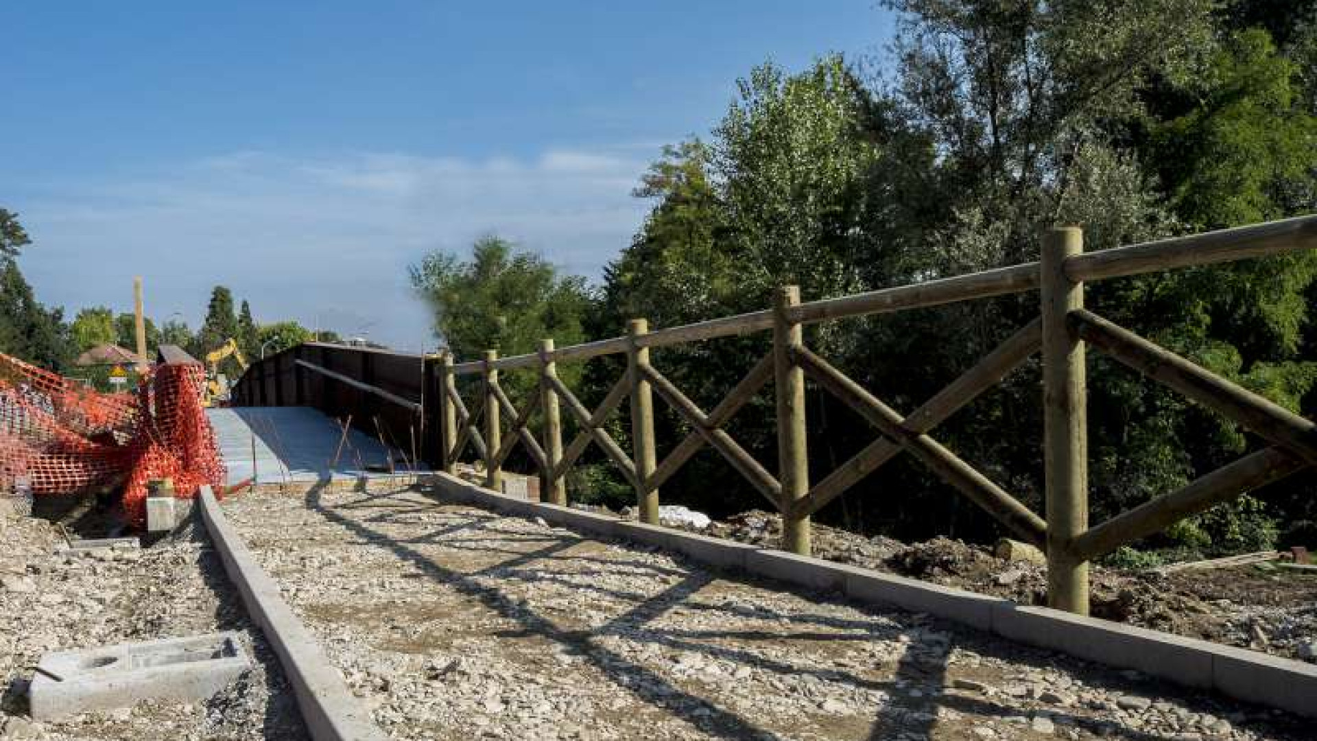 Passerella ciclopedonale Cadeo-Roveleto, domenica l'inaugurazione
