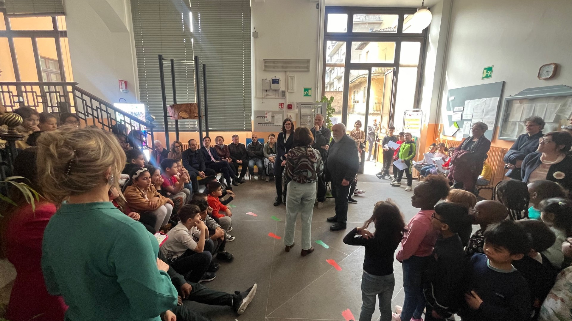 Dai giardini Margherita alla scuola Alberoni: il cedro del Libano diventa opera d'arte