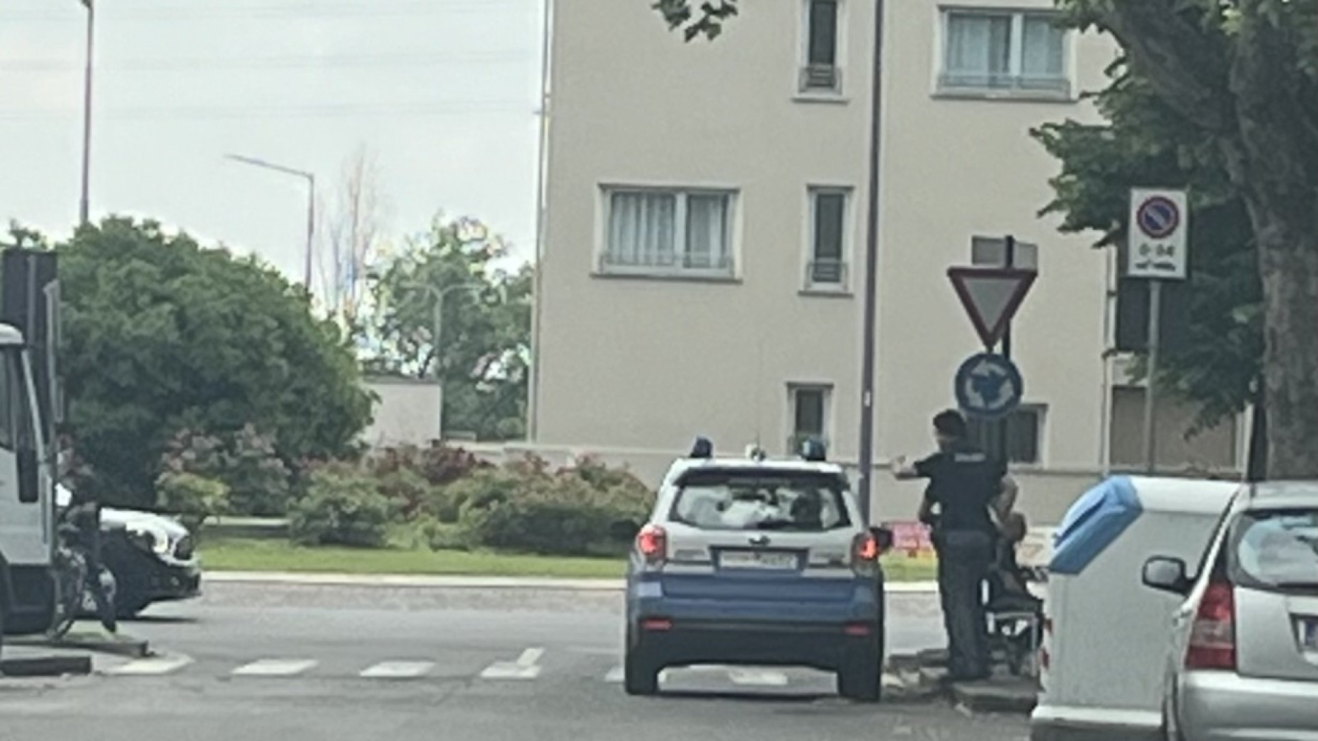 Accoltellamento alla Lupa, l'amarezza di commercianti e residenti: "Siamo di serie B"