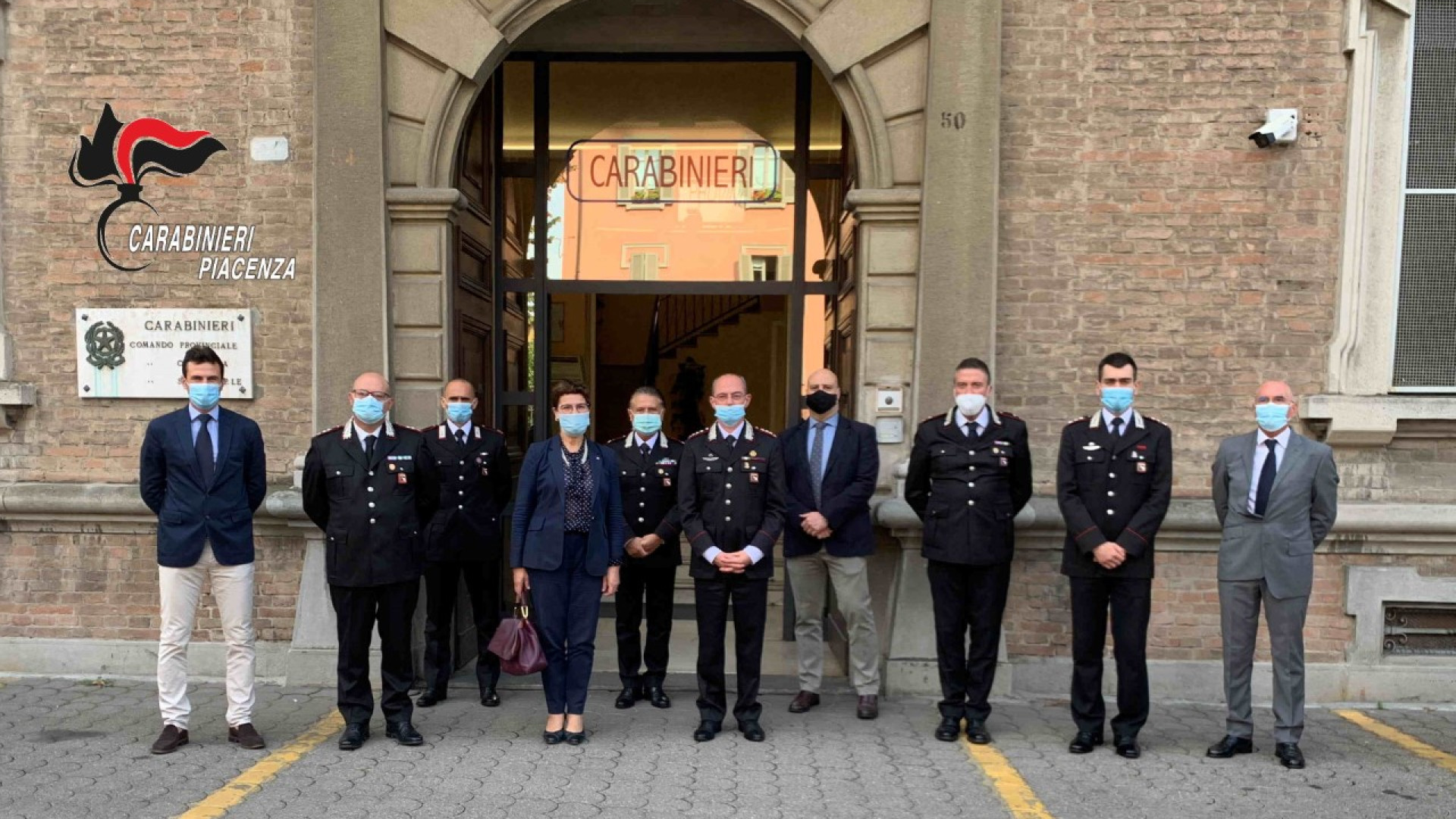 Visita del prefetto al Comando provinciale dei carabinieri