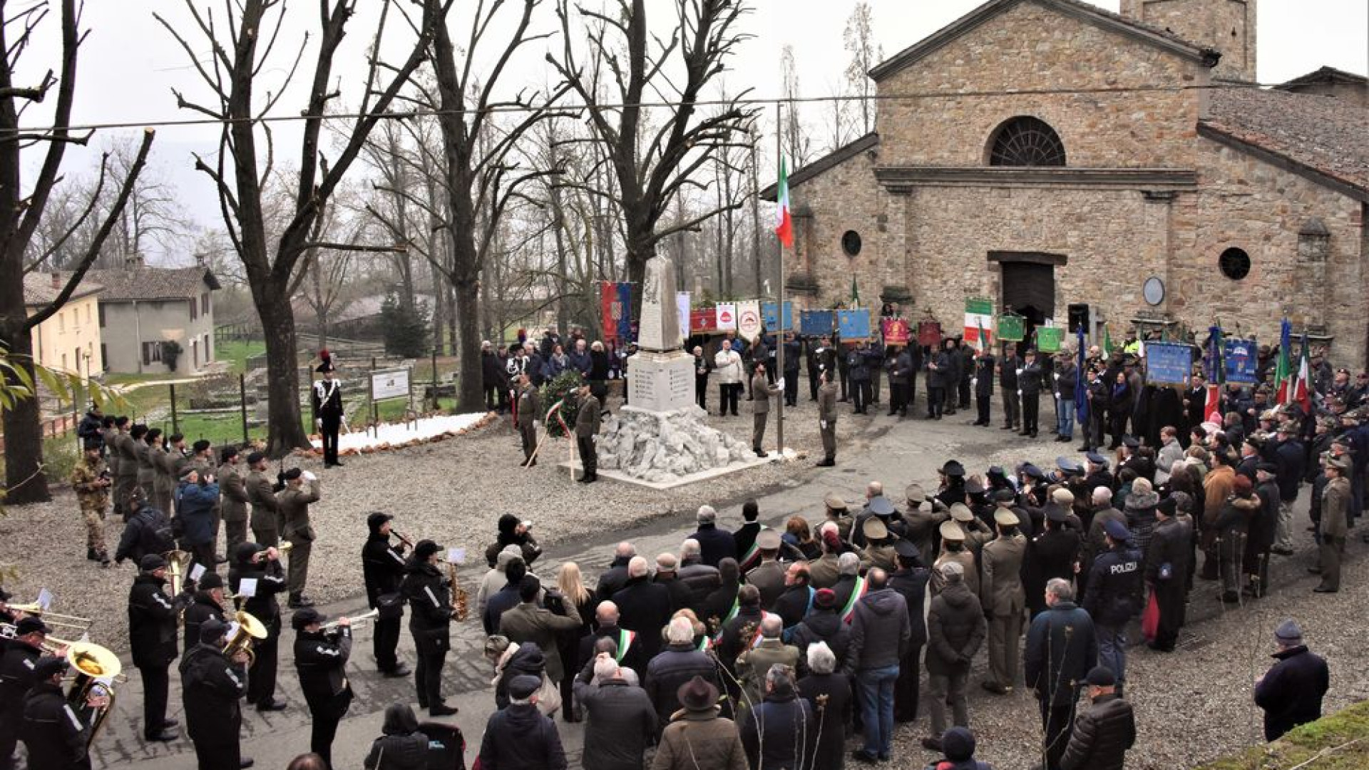Veleia, piazza intitolata al generale Castagnetti scomparso a gennaio