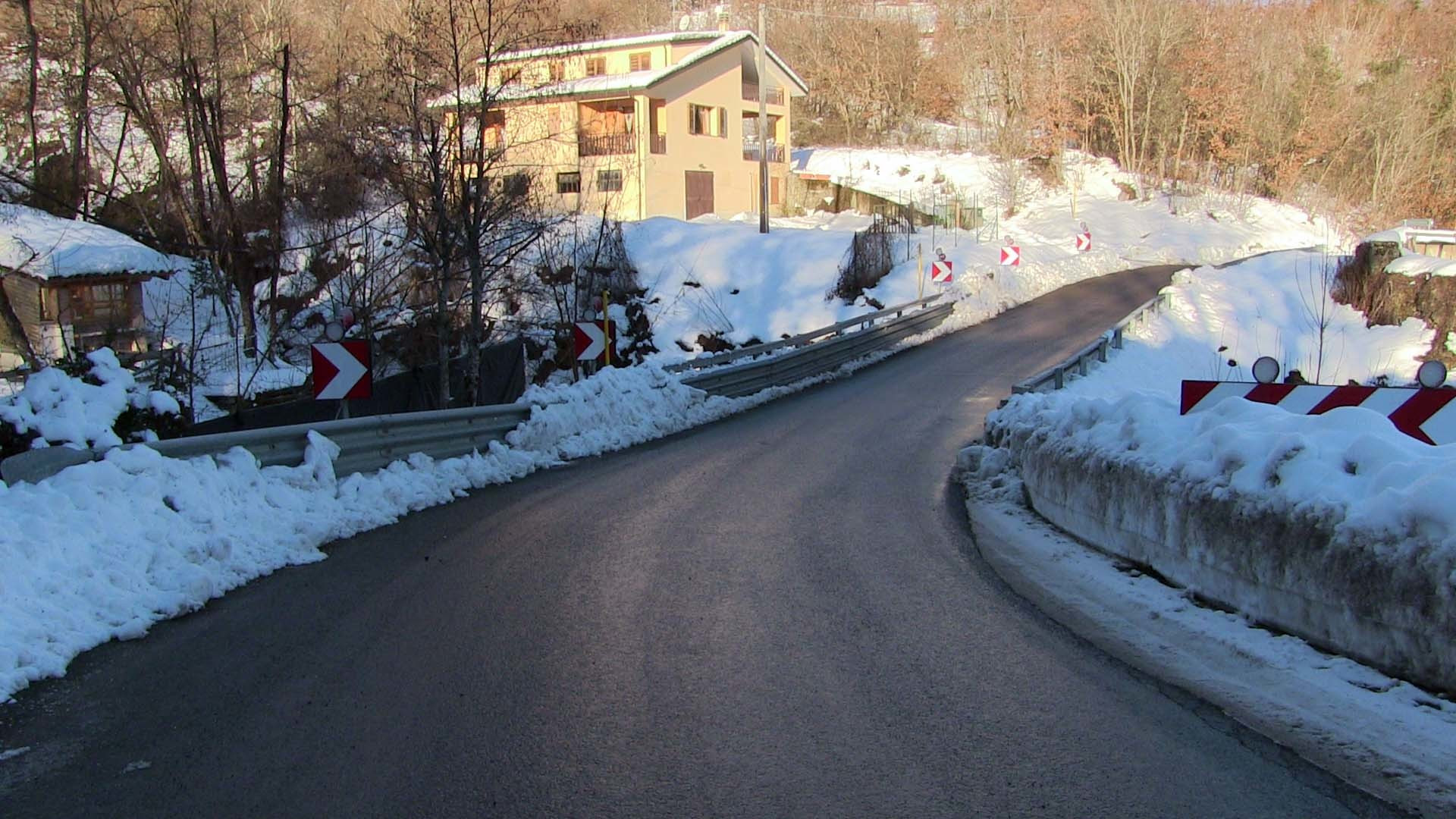 A Folli di Ferriere gli abitanti attendono ancora il ponte sul rio Castello