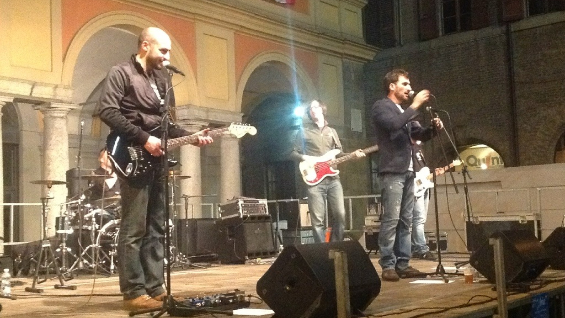 Omeofest 2013: i Cani della Biscia riscaldano Piazza Cavalli