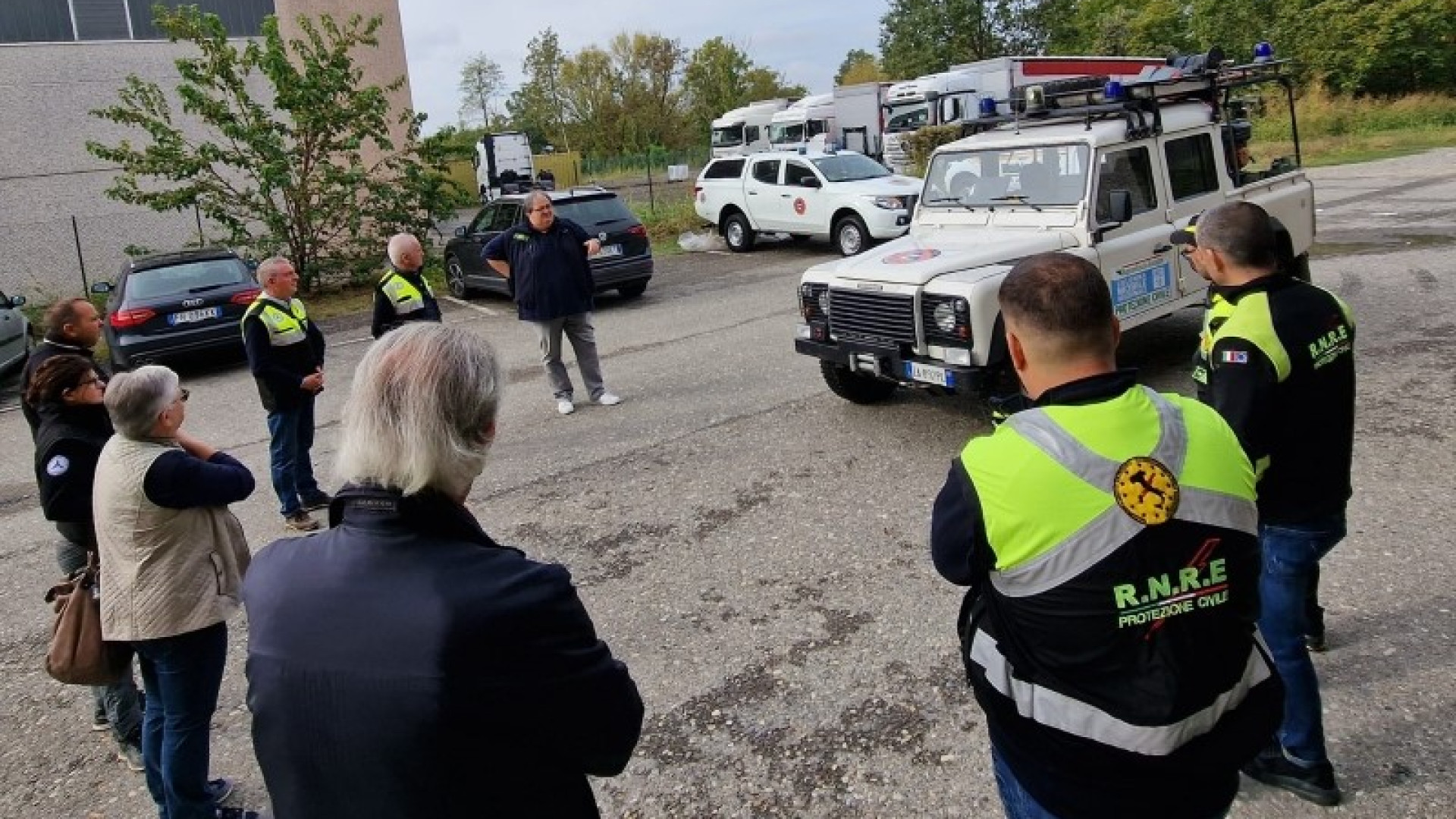 Castello, arrivato un defender per la Protezione Civile. "Ora la sala operativa"