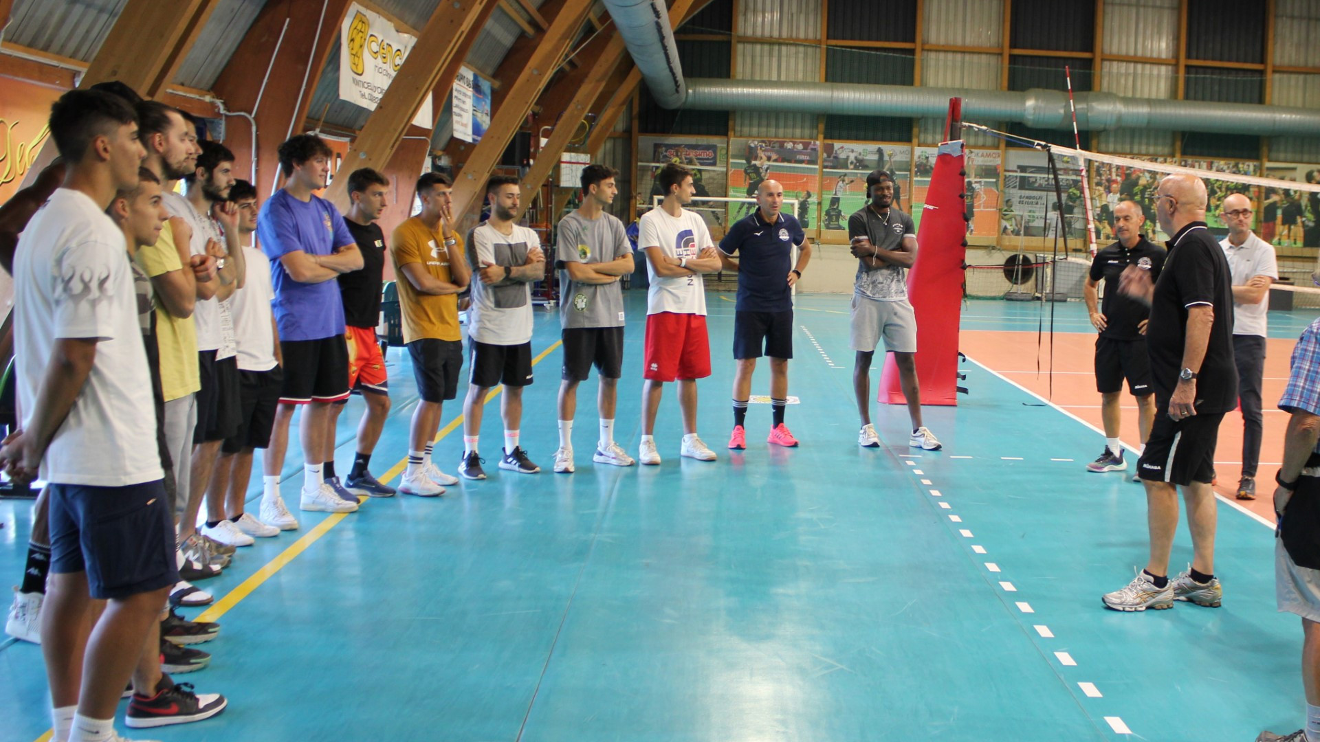 Volley Serie B, partita l'avventura della Canottieri Ongina. Ieri il raduno