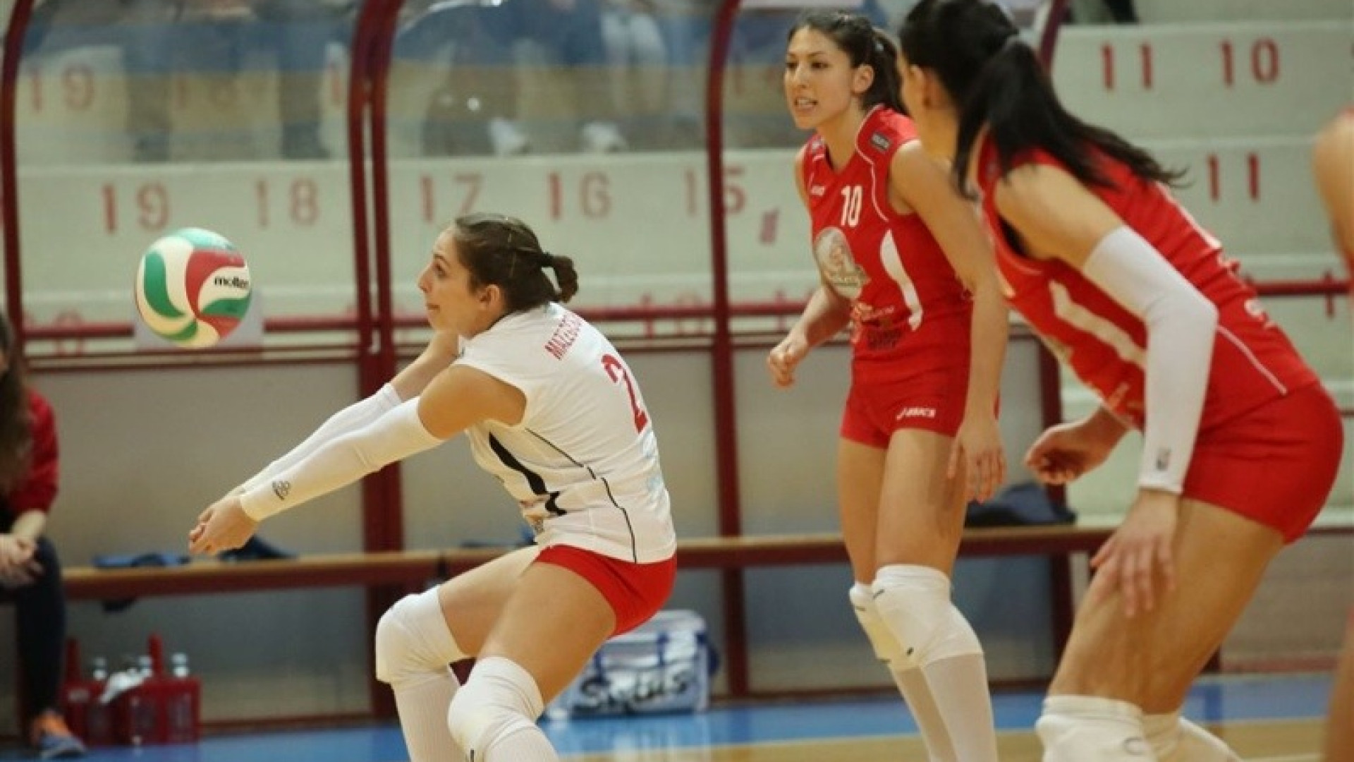 Volley, B1 femminile: pari il derby con Modena. Bakery schianta Liu Jo