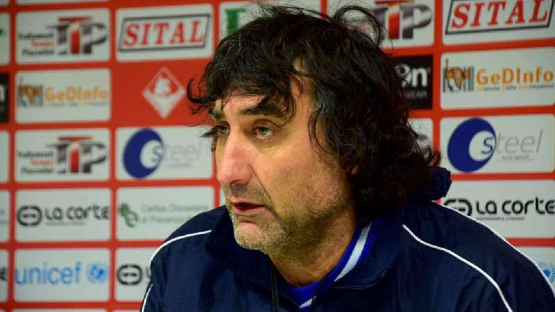 Piace, fortuna che si gioca in trasferta. A Cesena biancorossi in emergenza