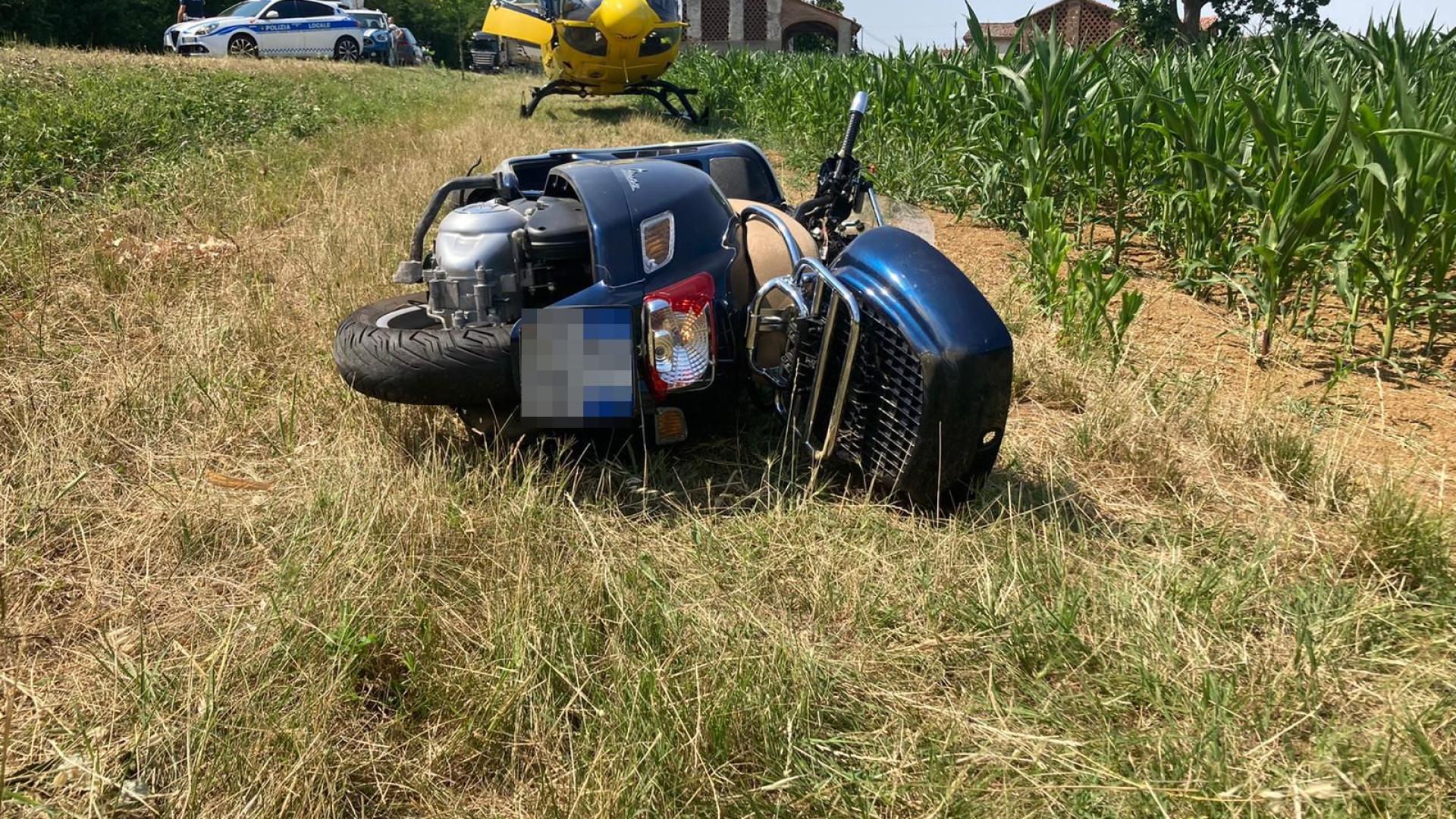 Tragedia ad Ancarano: un 60enne finisce fuori strada con lo scooter e perde la vita