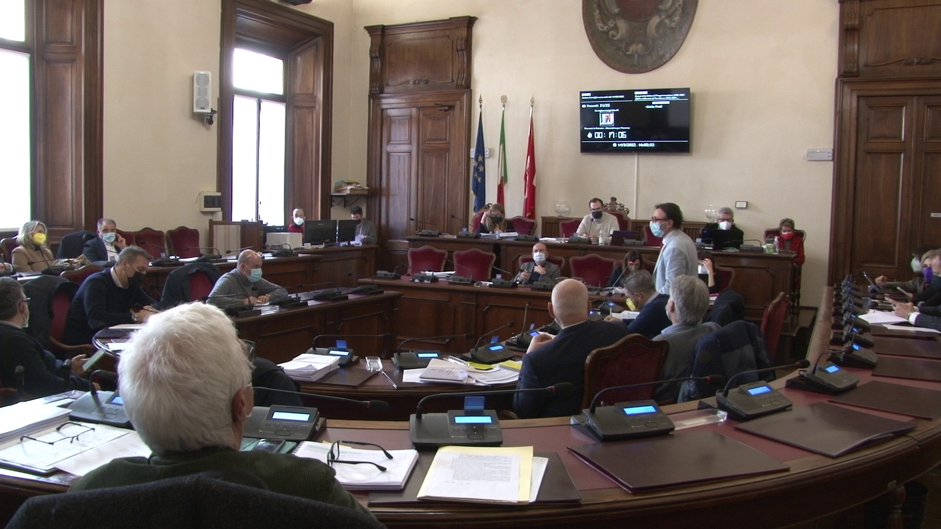 Addizionale Irpef: lieve aumento per i redditi alti. Via libera in consiglio comunale