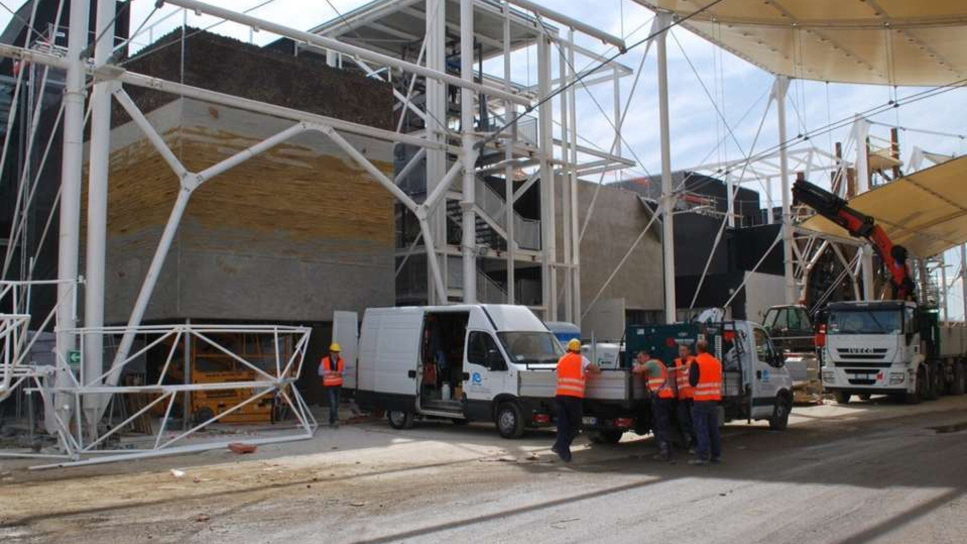 Expo 2015, la zolla e il balletto delle date: “S’inaugura il 3 maggio”