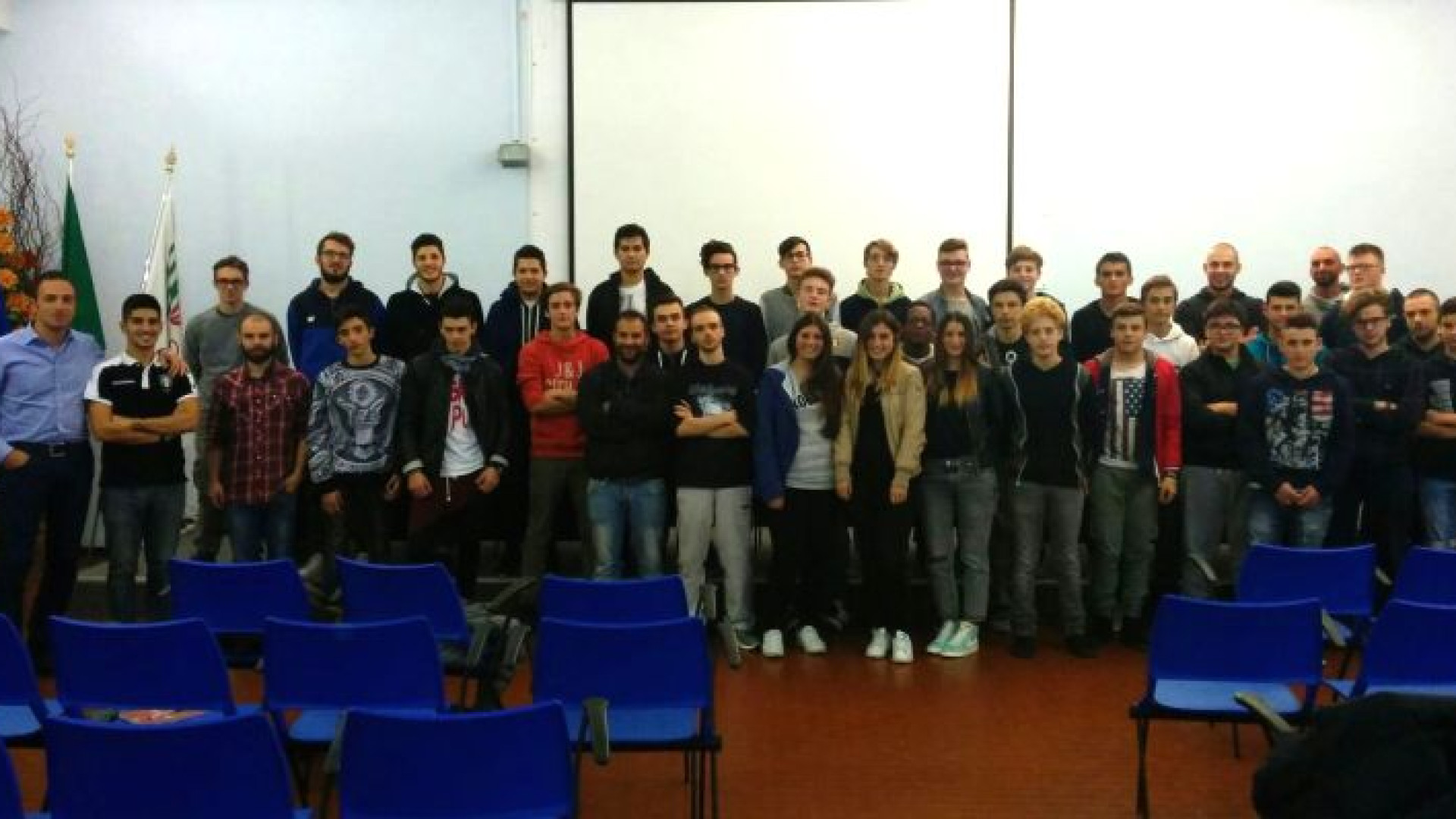 La gara del "calcio in faccia" fa un'altra vittima: l'arbitro rassegna le dimissioni