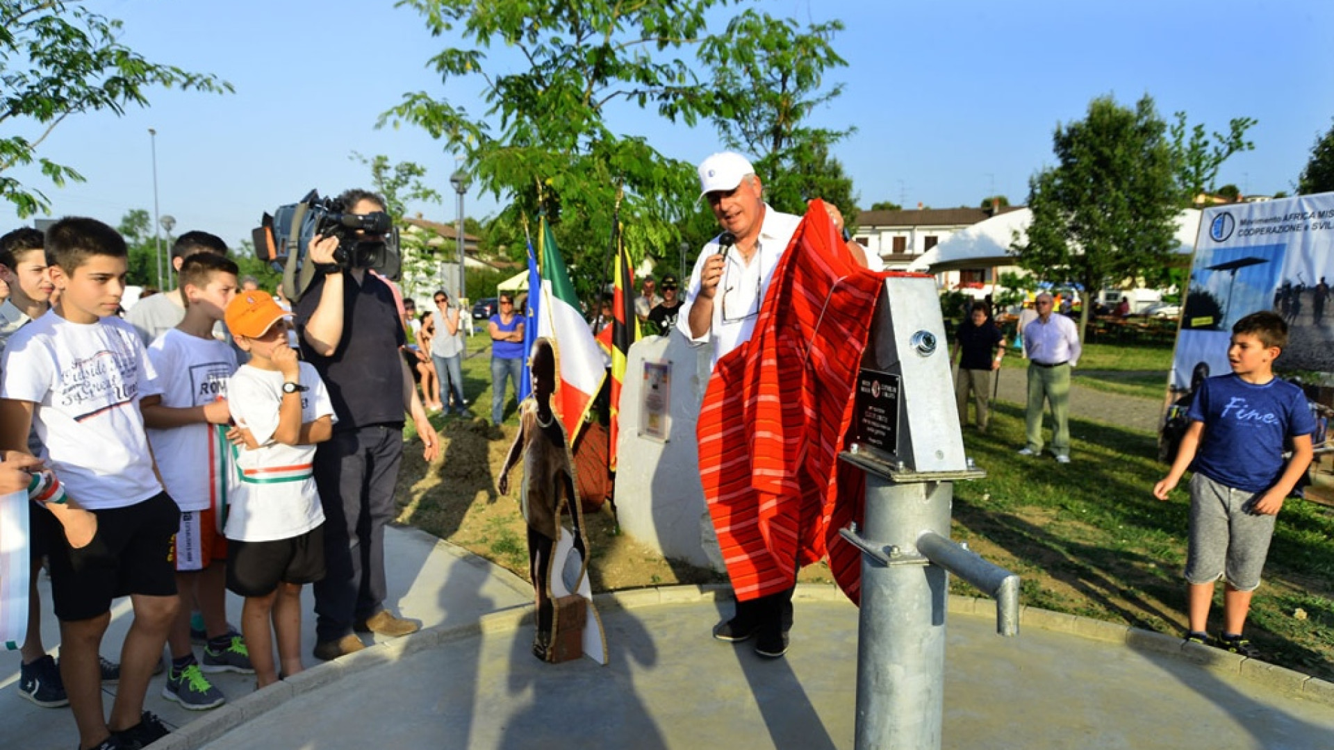 Don Vittorione: inaugurato il monumento ai giardini di Montale