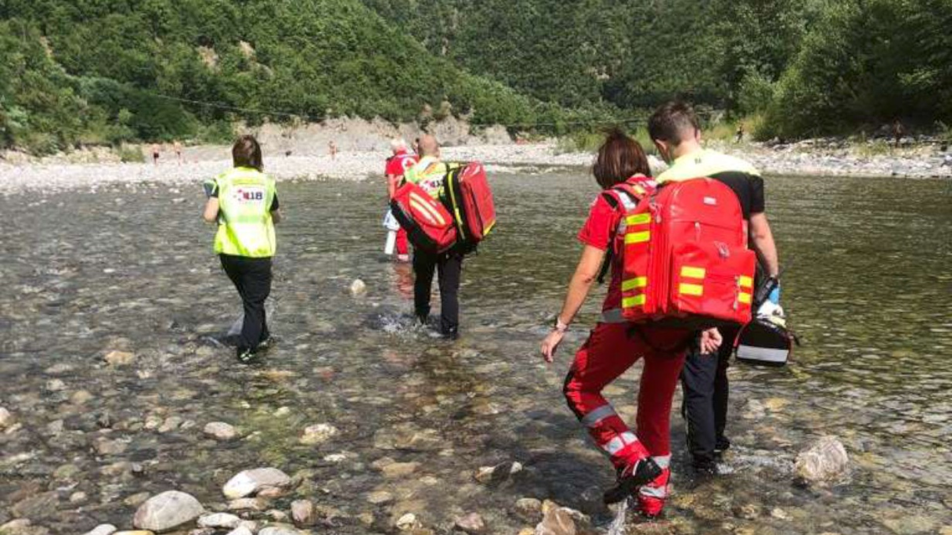 Fuori pericolo il bambino che ha rischiato di annegare nel Trebbia a Marsaglia