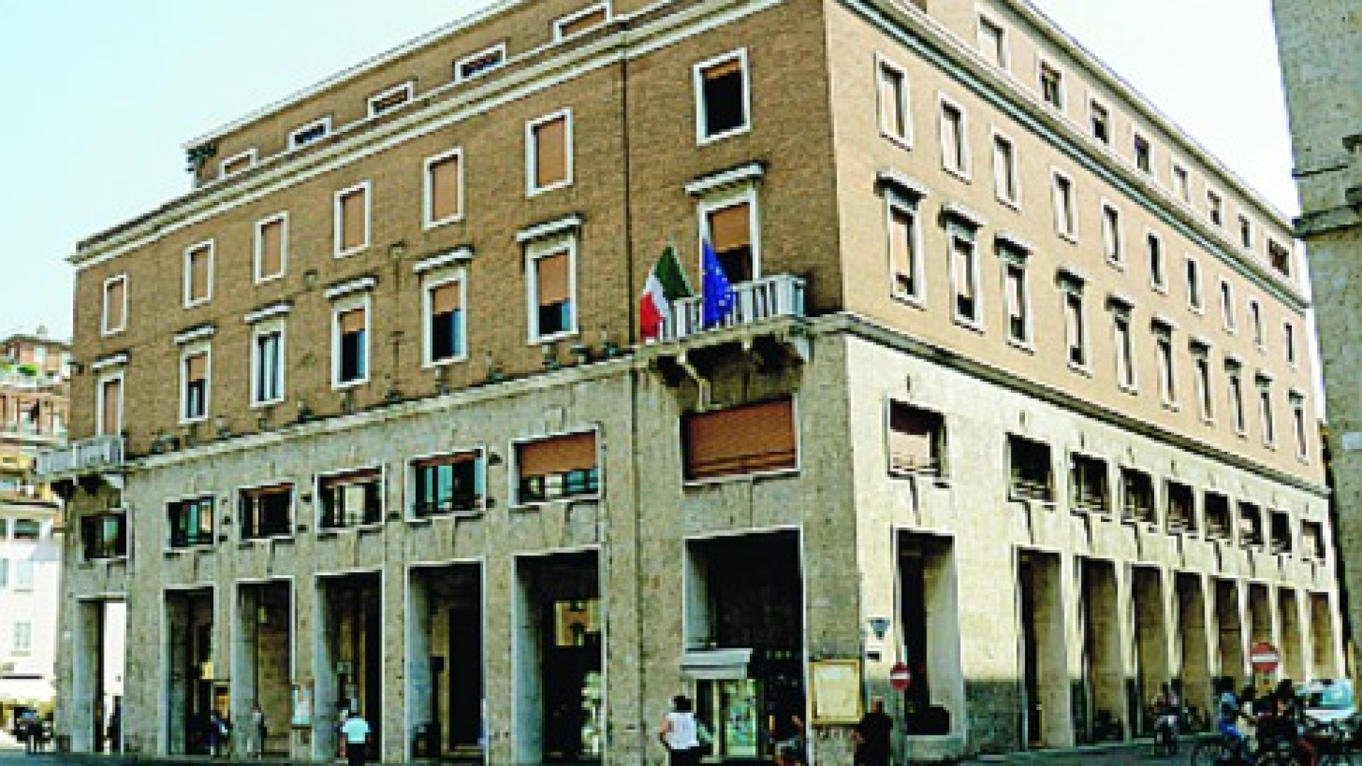 Inps, nel 2013 pensioni per 120mila. Disoccupazione in crescita