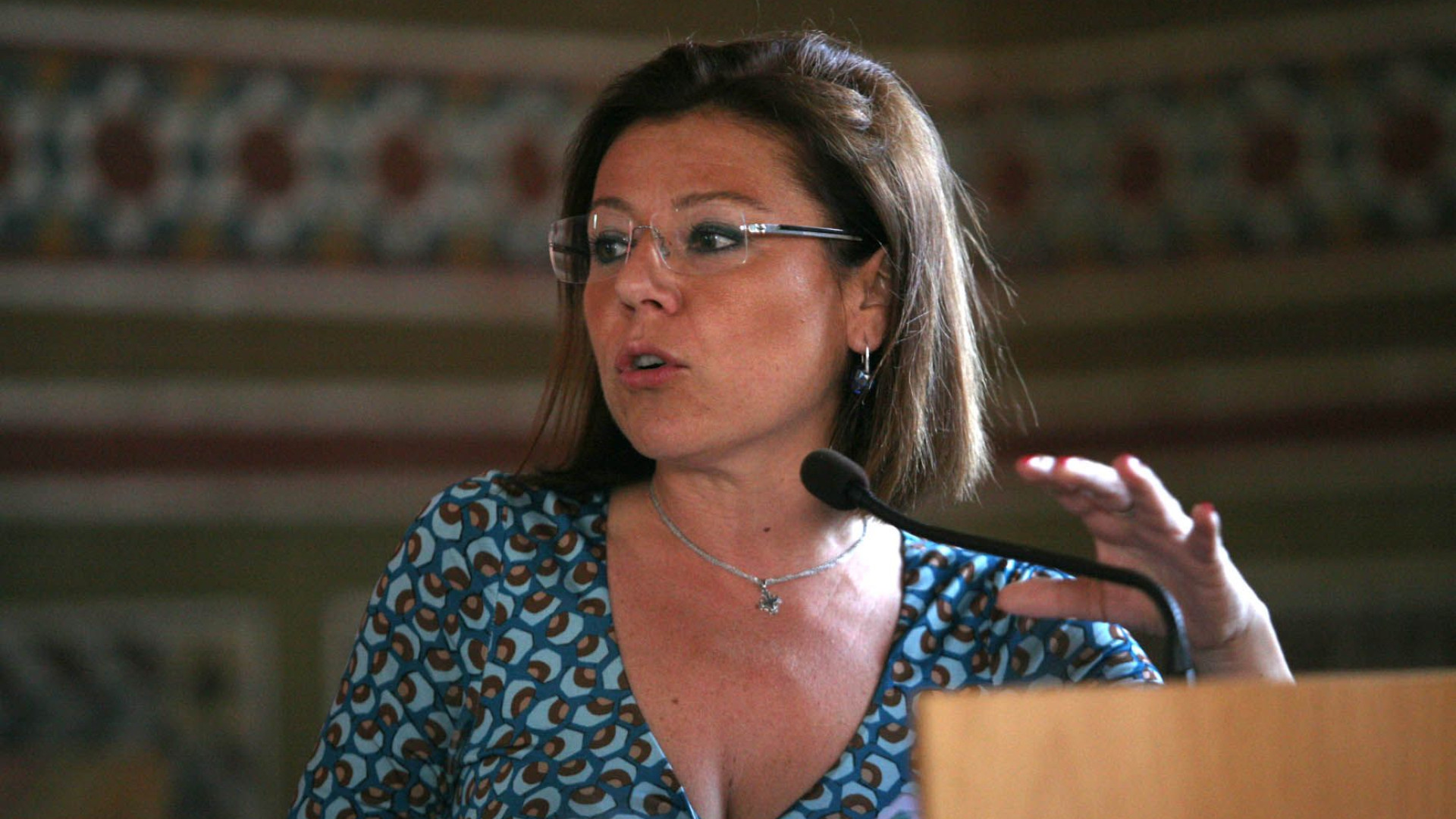 De Micheli in corsa per la presidenza del Pd: "Voglio essere utile"