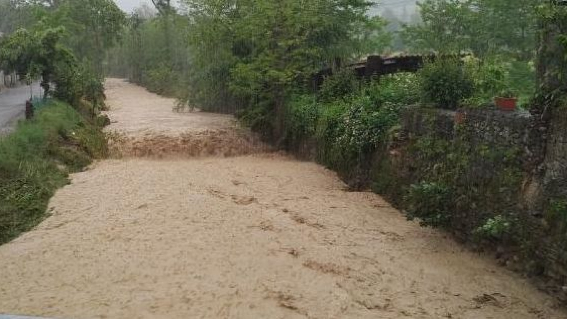 Maltempo, maxi intervento della Regione nel Piacentino: 40 cantieri per 3,6 milioni