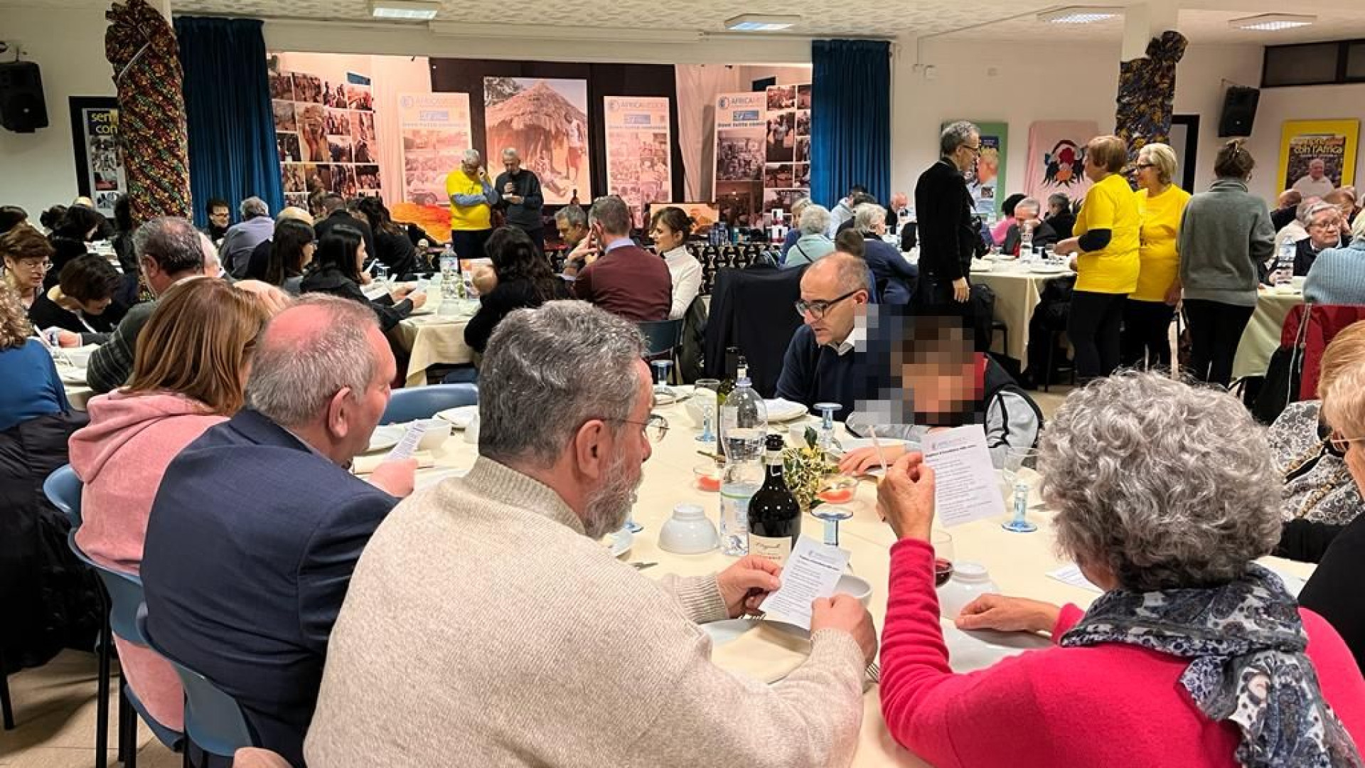 Africa Mission: in 200 alla cena procidana solidale. Anche sindaco e vescovo