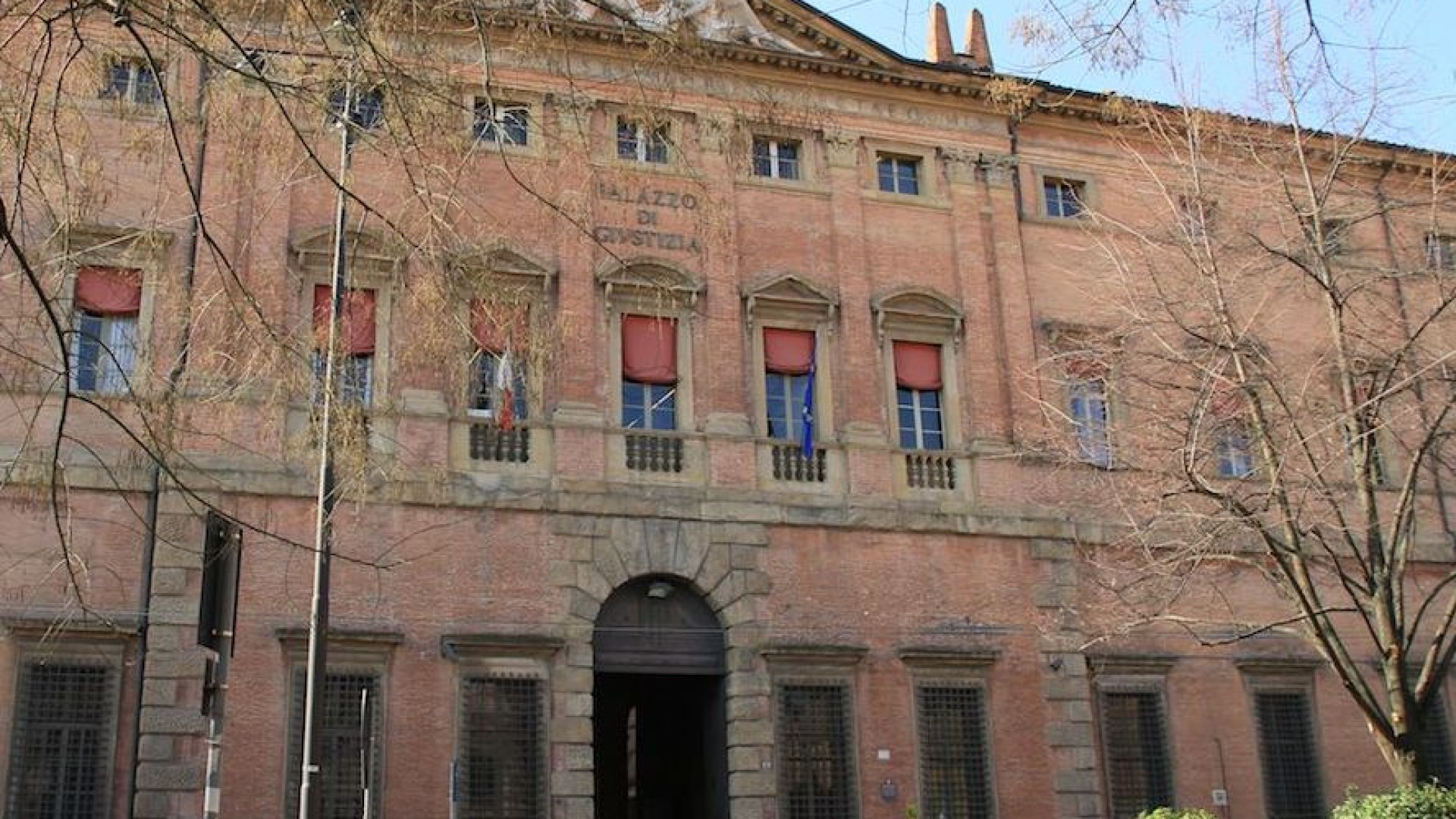Montella, difensori chiedono assoluzione per accuse di tortura ed estorsione