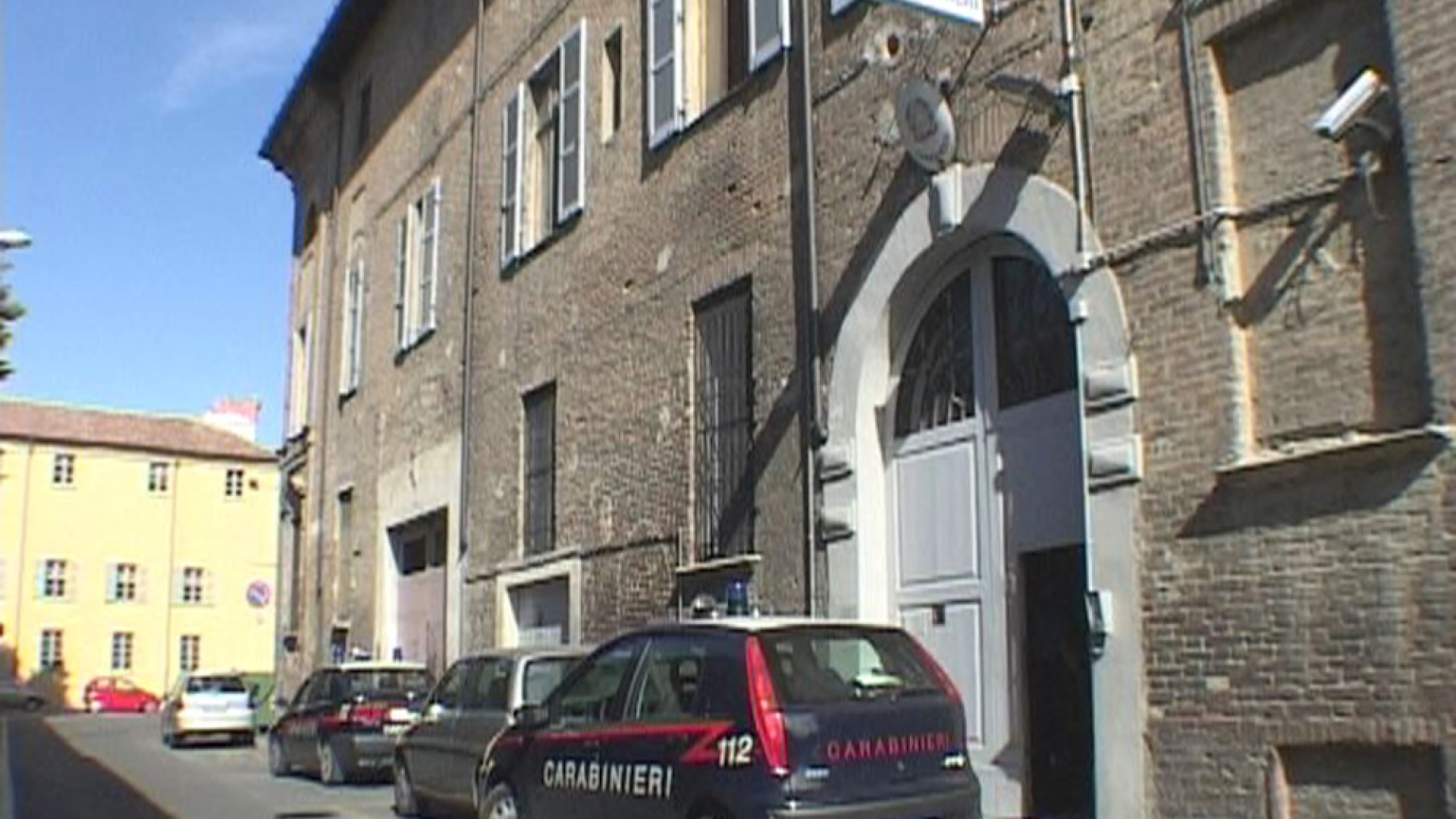 Lasciato nudo nel cortile della caserma Levante: nuove accuse